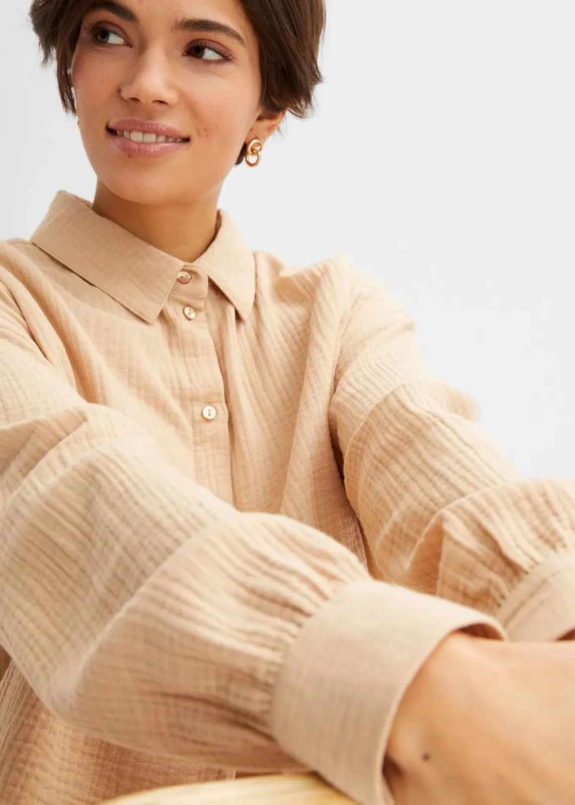 bonprix Bekleidung·Jacken & Mäntel|Blusen & Tuniken^Oversize Musselin-Longbluse latte macchiato