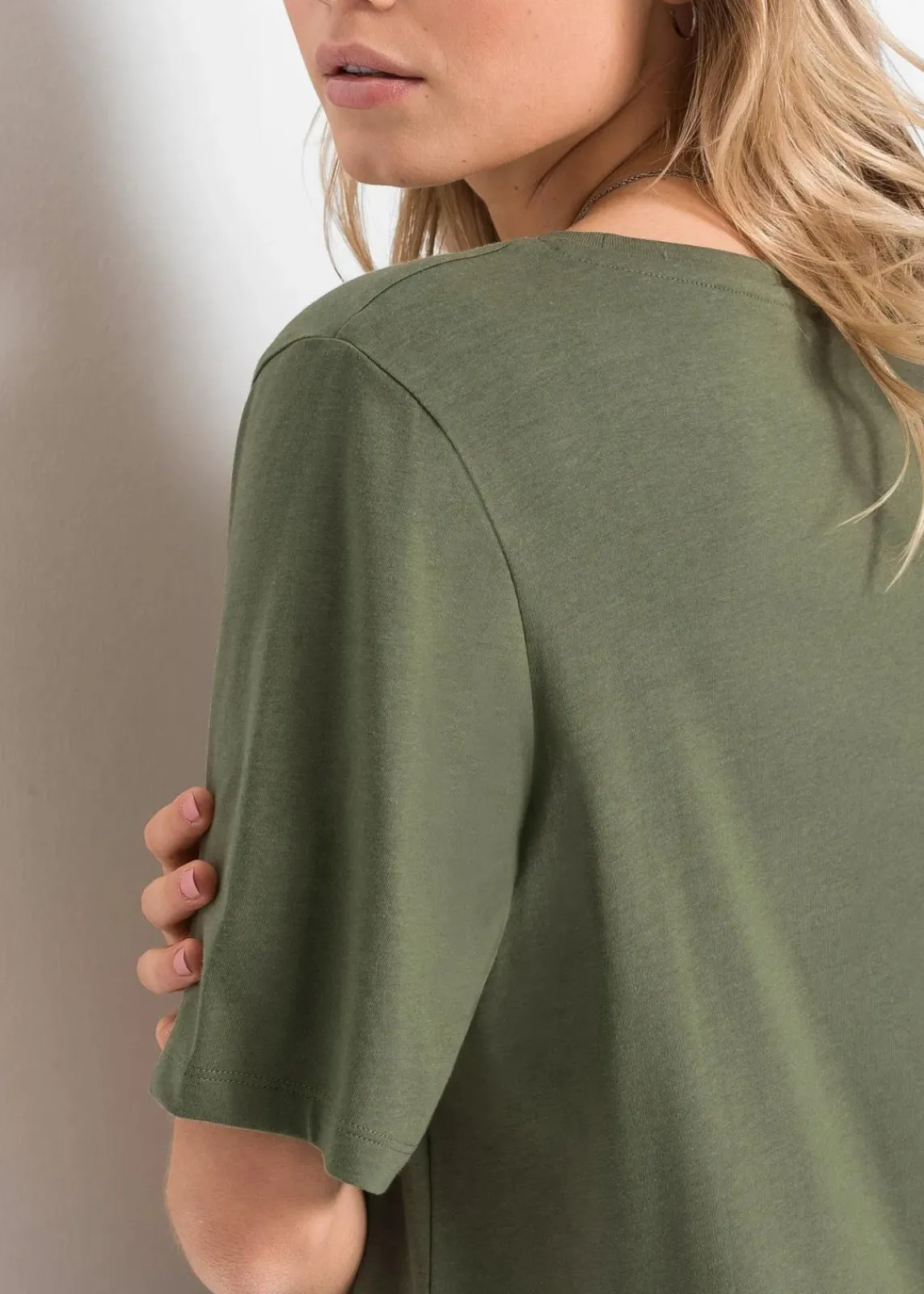 bonprix Kleider|Basics^Oversize- Shirtkleid oliv