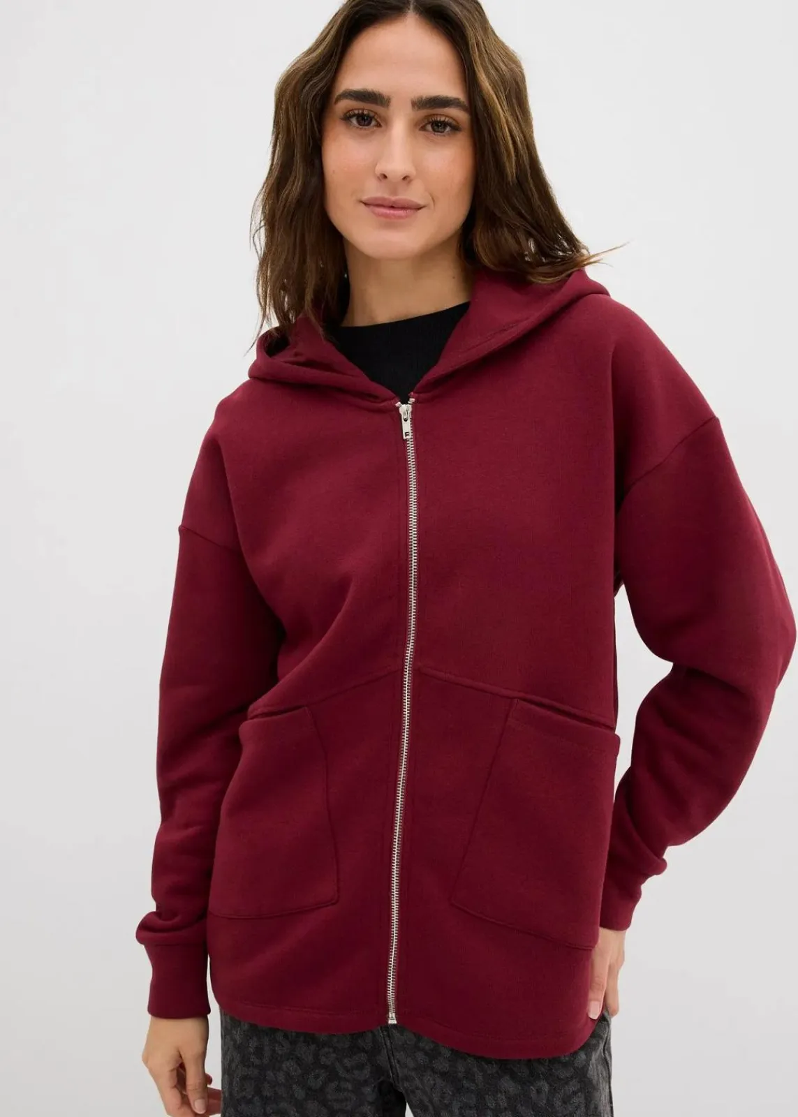 bonprix Bekleidung·Blusen & Tuniken|Zweiteiler & Sets^Oversize Sweatjacke ahornrot