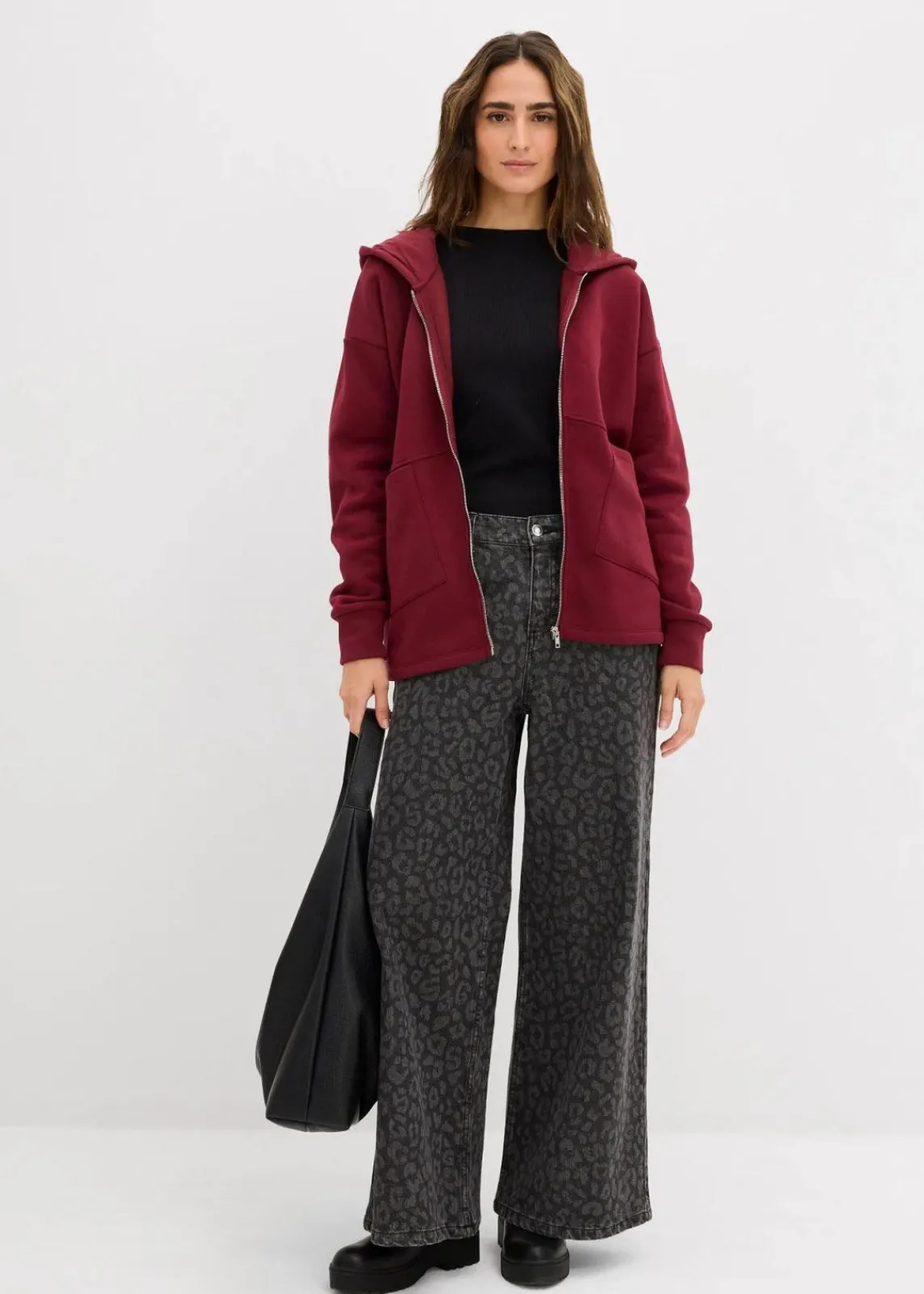 bonprix Bekleidung·Blusen & Tuniken|Zweiteiler & Sets^Oversize Sweatjacke ahornrot