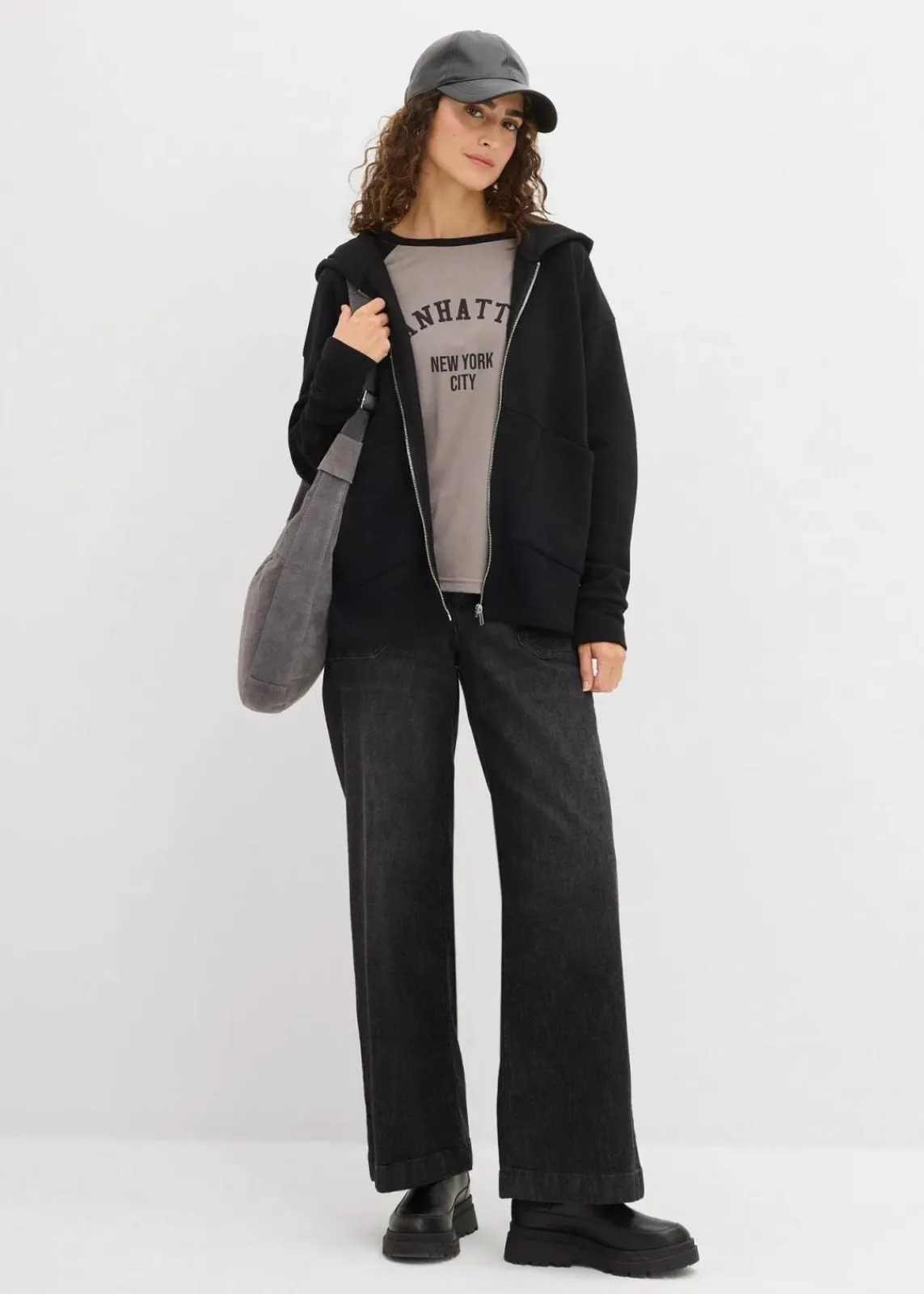 bonprix Nachhaltigere Materialien|Sweat^Oversize Sweatjacke schwarz