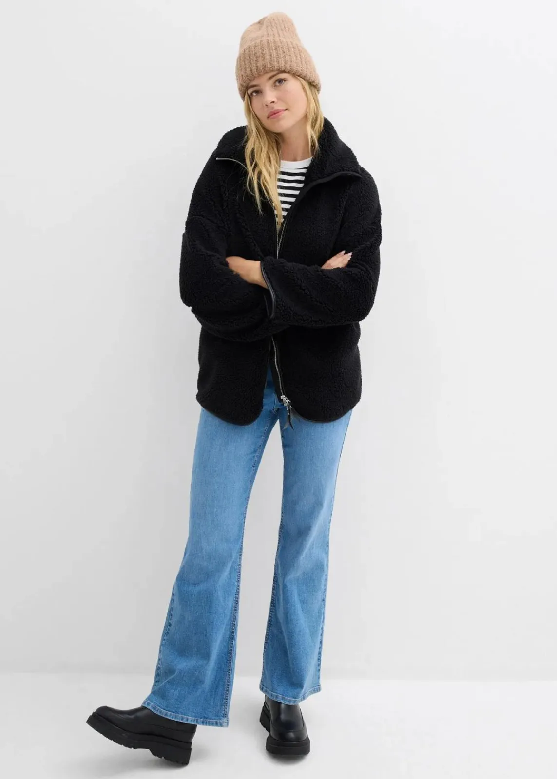 bonprix Bekleidung·Hosen|Jacken & Mäntel^Oversize Teddy-Fleece Jacke schwarz