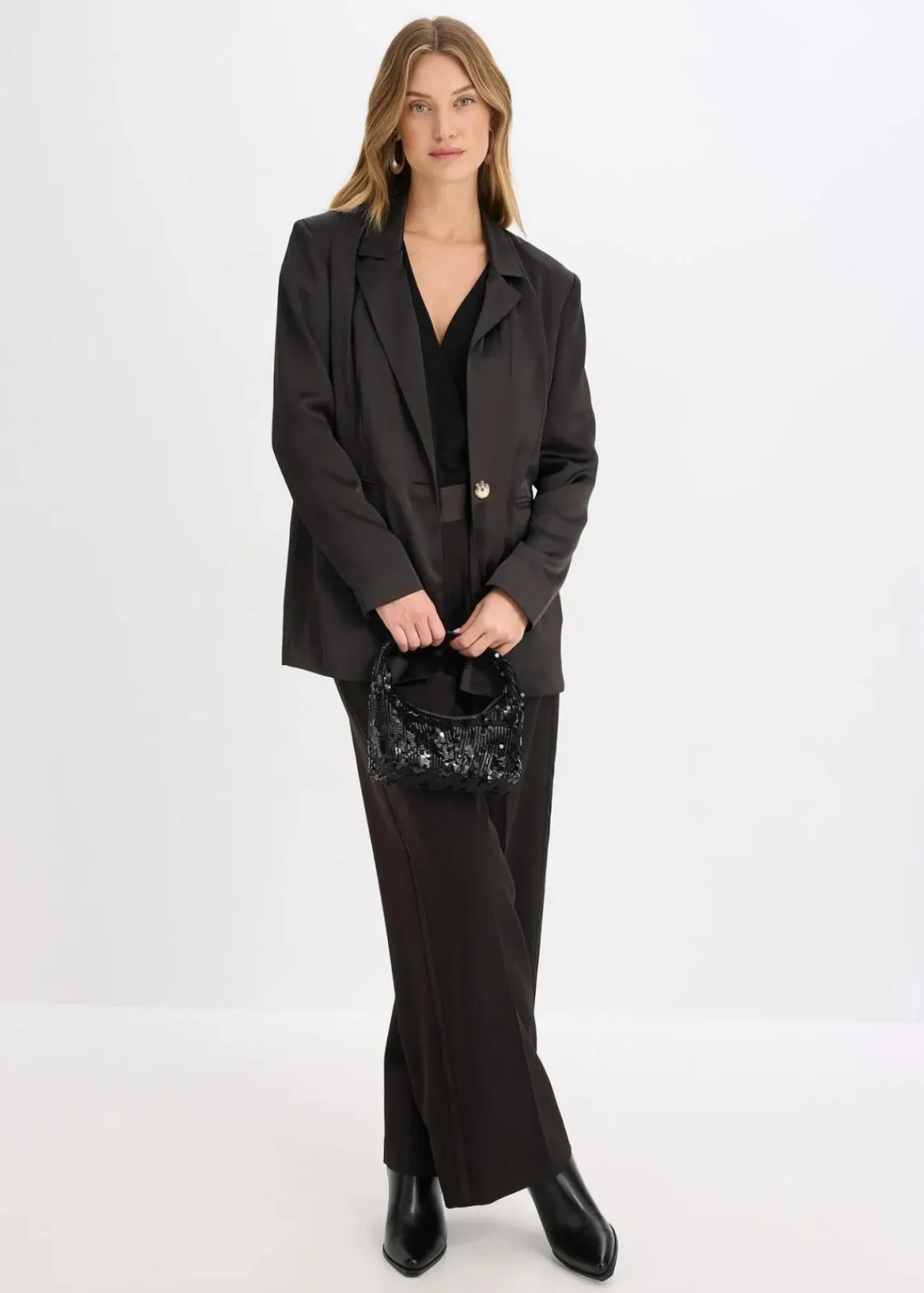 bonprix Nachhaltigere Materialien|Blazer^Oversize-Blazer aus Satin schwarz