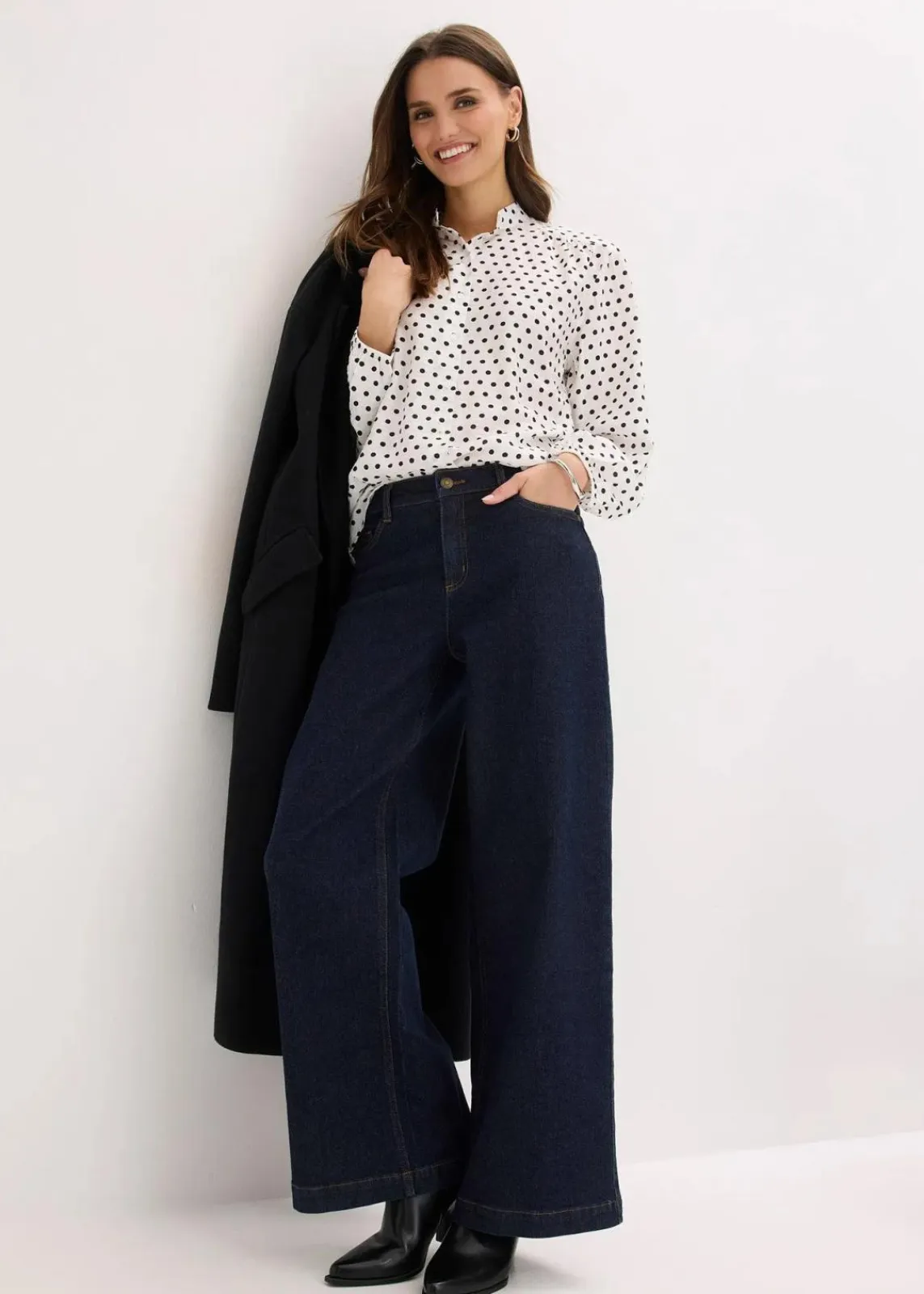 bonprix Blusen & Tuniken|Bekleidung·Jacken & Mäntel^Oversize-Bluse wollweiß gepunktet