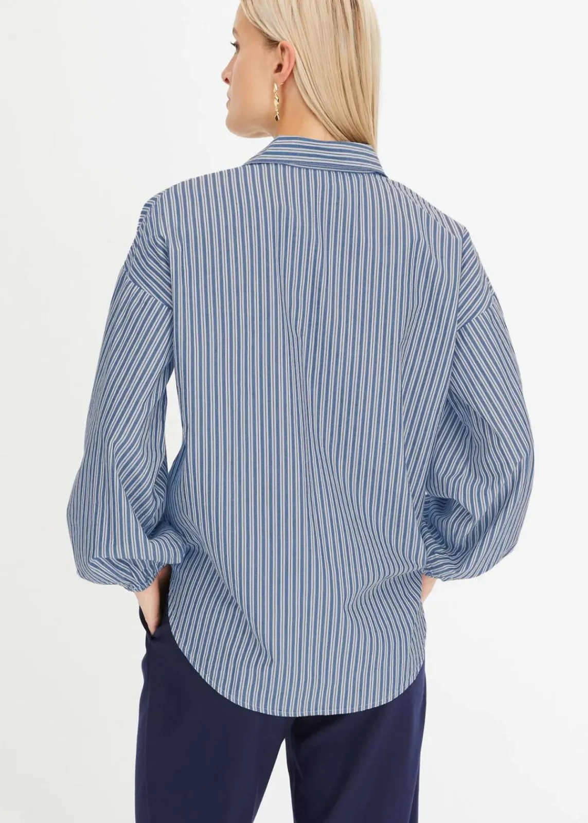 bonprix Blusen & Tuniken|Bekleidung·Jacken & Mäntel^Oversize-Bluse aus reiner Baumwolle rauchblau/weiß längs gestreift