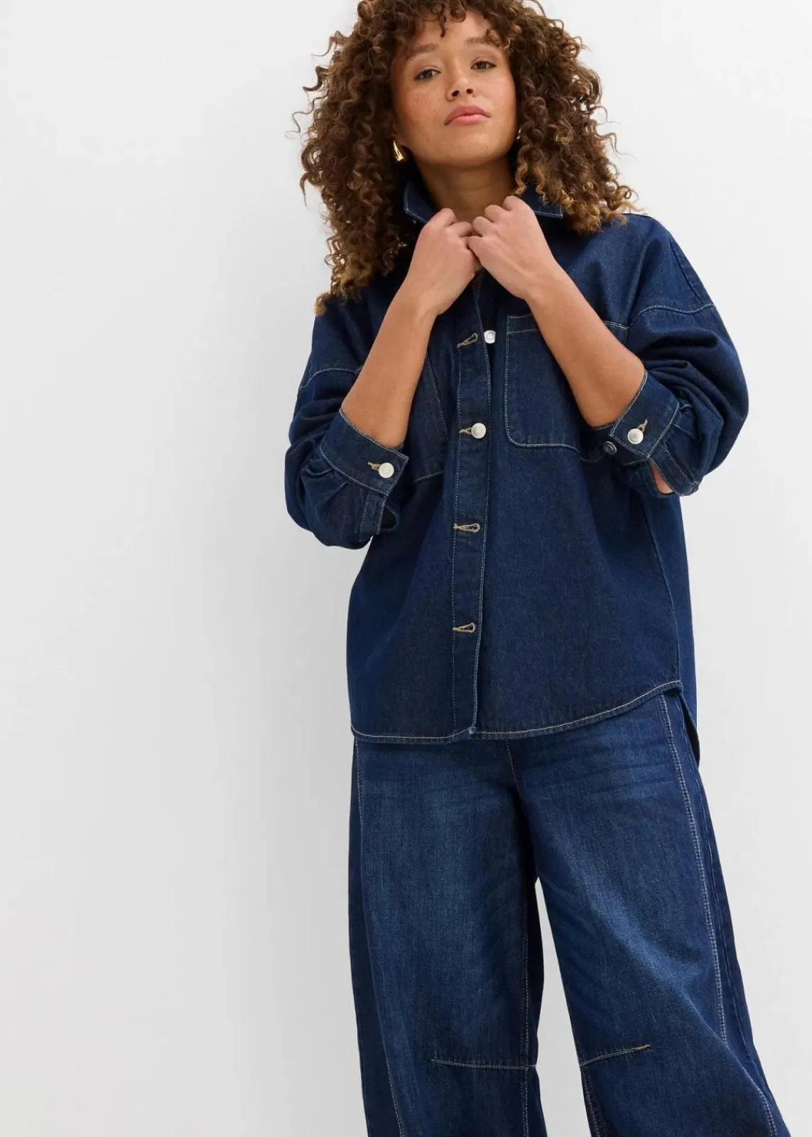 bonprix Bekleidung·Hosen|Nachhaltigere Materialien^Oversized Jeans-Overshirt aus Bio-Baumwolle tiefblau denim ungewaschen