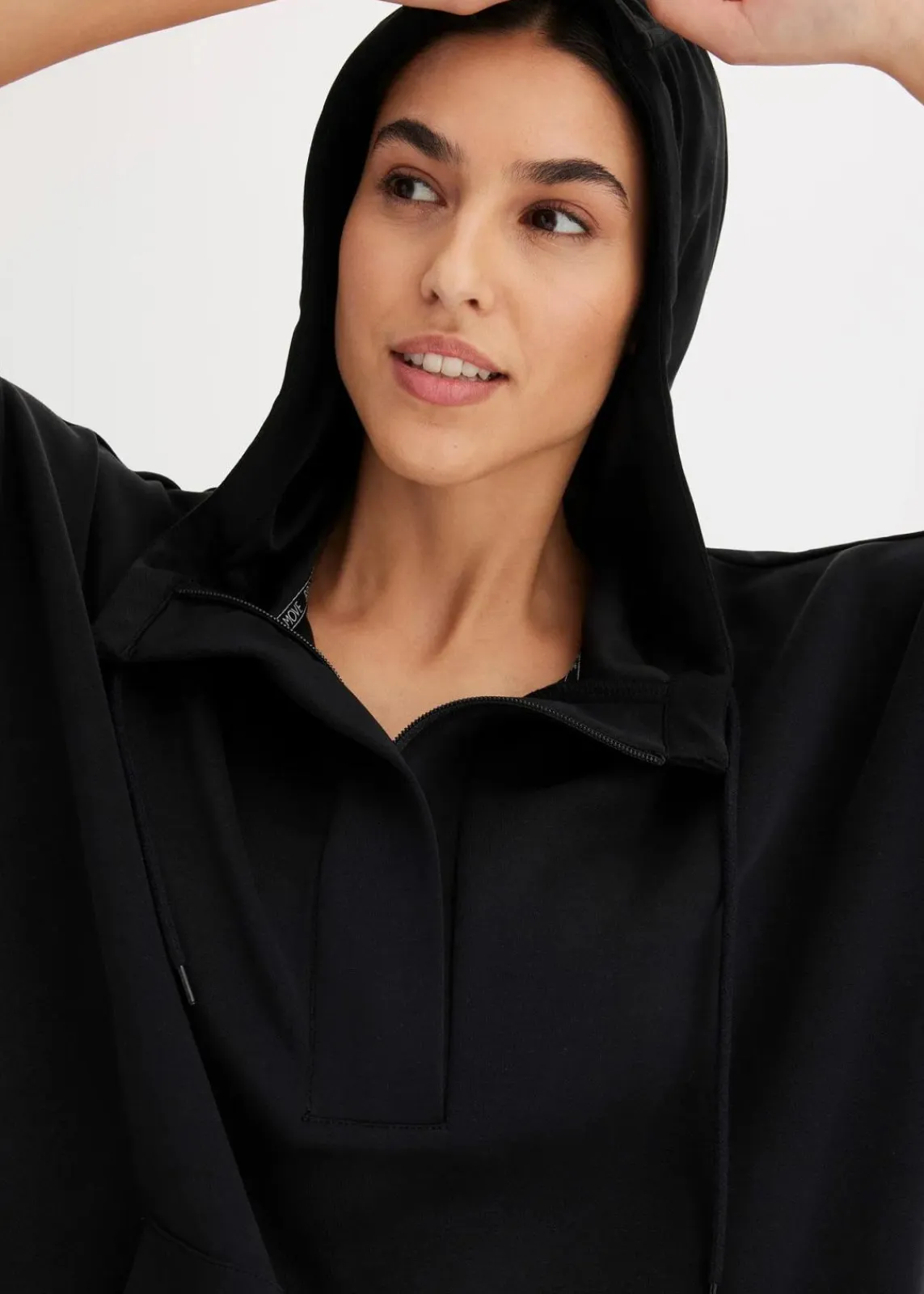 bonprix Bekleidung·Sweat|Bekleidung·Blusen & Tuniken^Oversized Sport-Hoodie mit Modal, ultrasoft schwarz