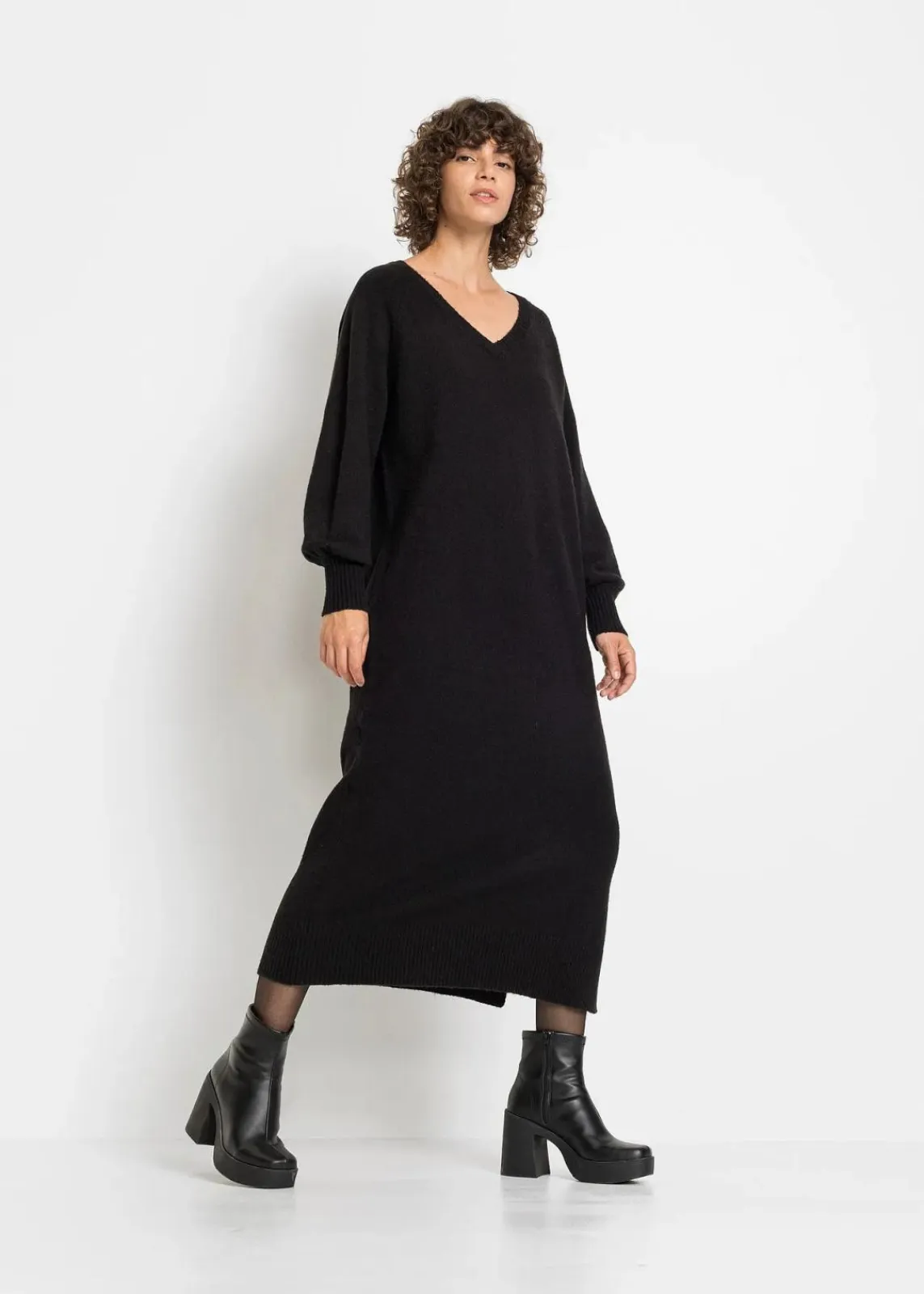 bonprix Strickmode|Kleider^Oversized Strickkleid in Midilänge schwarz