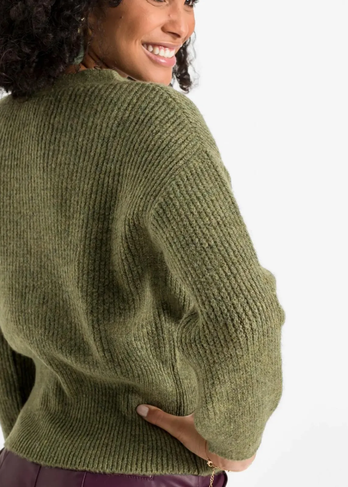 bonprix Bekleidung·Umstandsmode|Bekleidung·Jeans^Oversized-Pullover in Wickeloptik oliv meliert