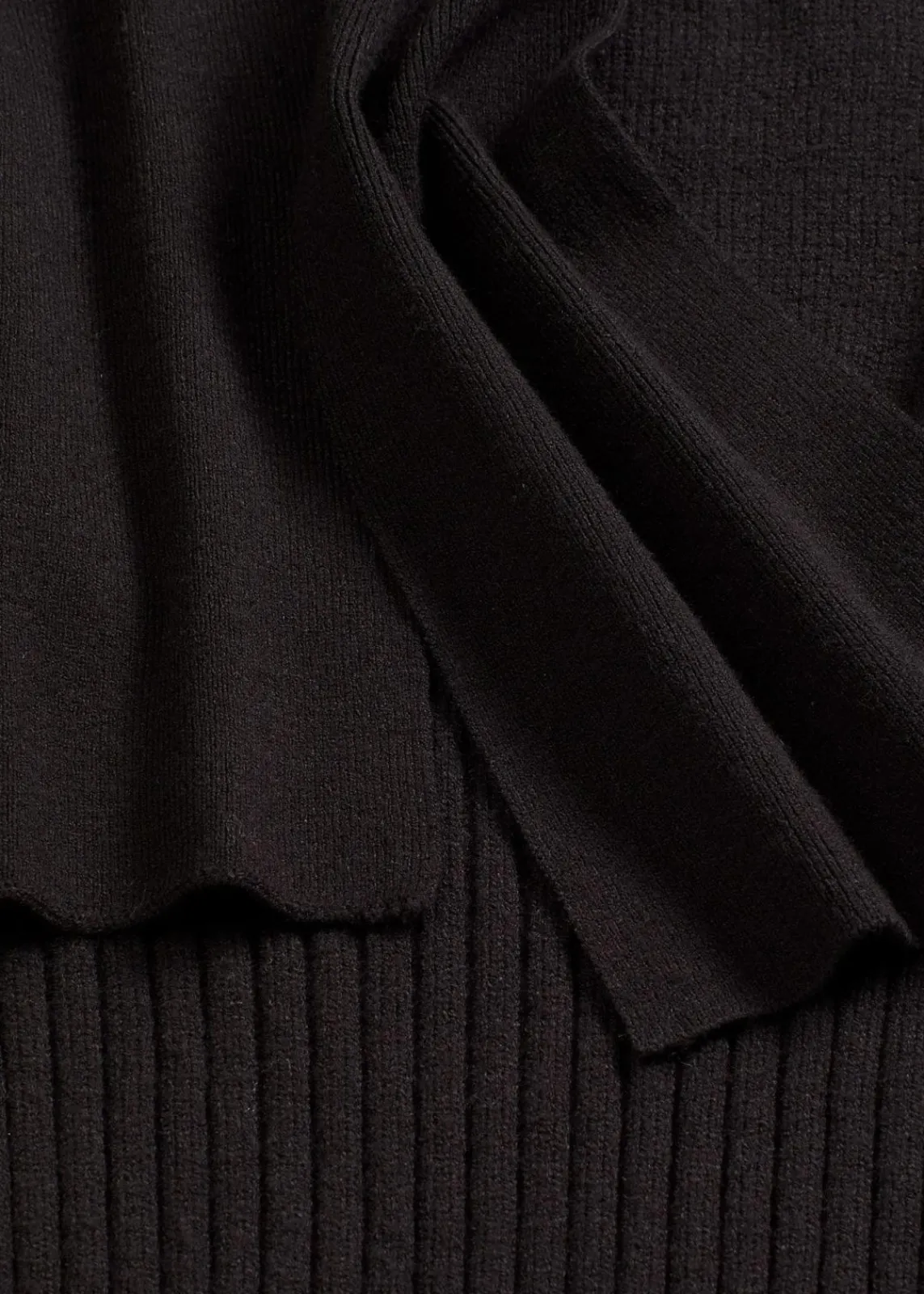 bonprix Bekleidung·Umstandsmode|Bekleidung·Jeans^Oversize-Pullover aus softem Viskose-Mix schwarz