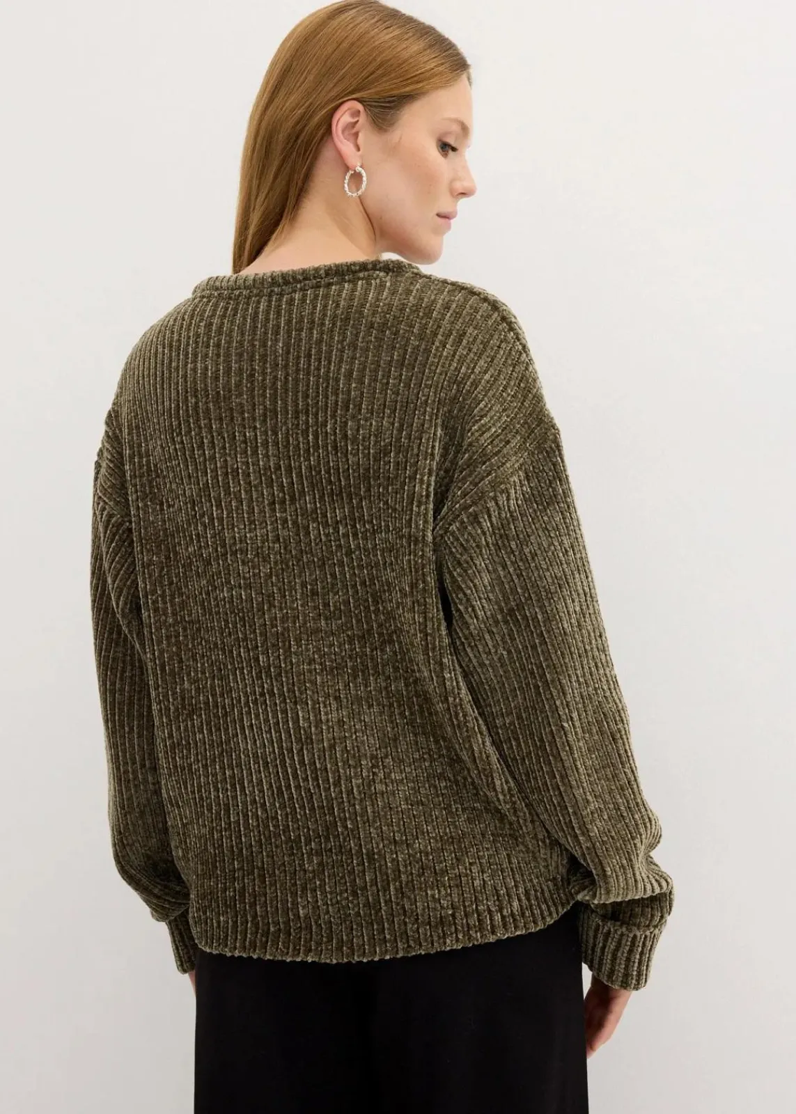 bonprix Bekleidung·Umstandsmode|Bekleidung·Jeans^Oversize-Pullover aus weichem Chenille dunkeloliv