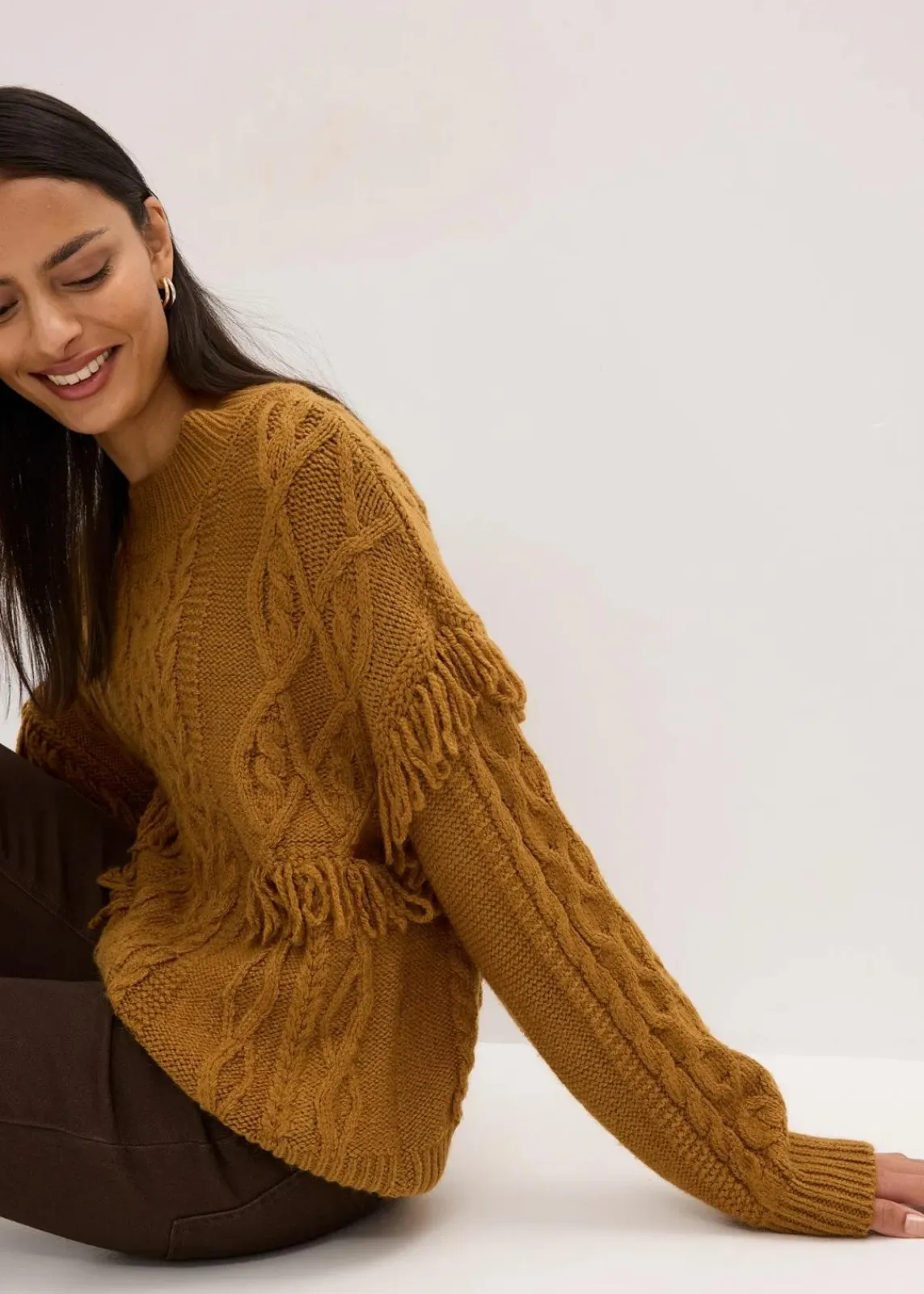 bonprix Bekleidung·Umstandsmode|Bekleidung·Jeans^Oversize-Pullover mit Fransen cognac braun