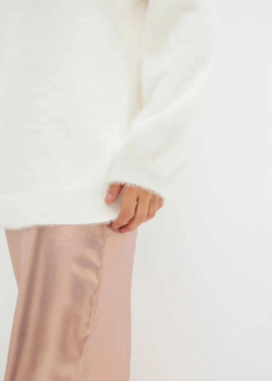 bonprix Bekleidung·Umstandsmode|Bekleidung·Jeans^Oversize-Pullover mit tiefem Rückenausschnitt wollweiß