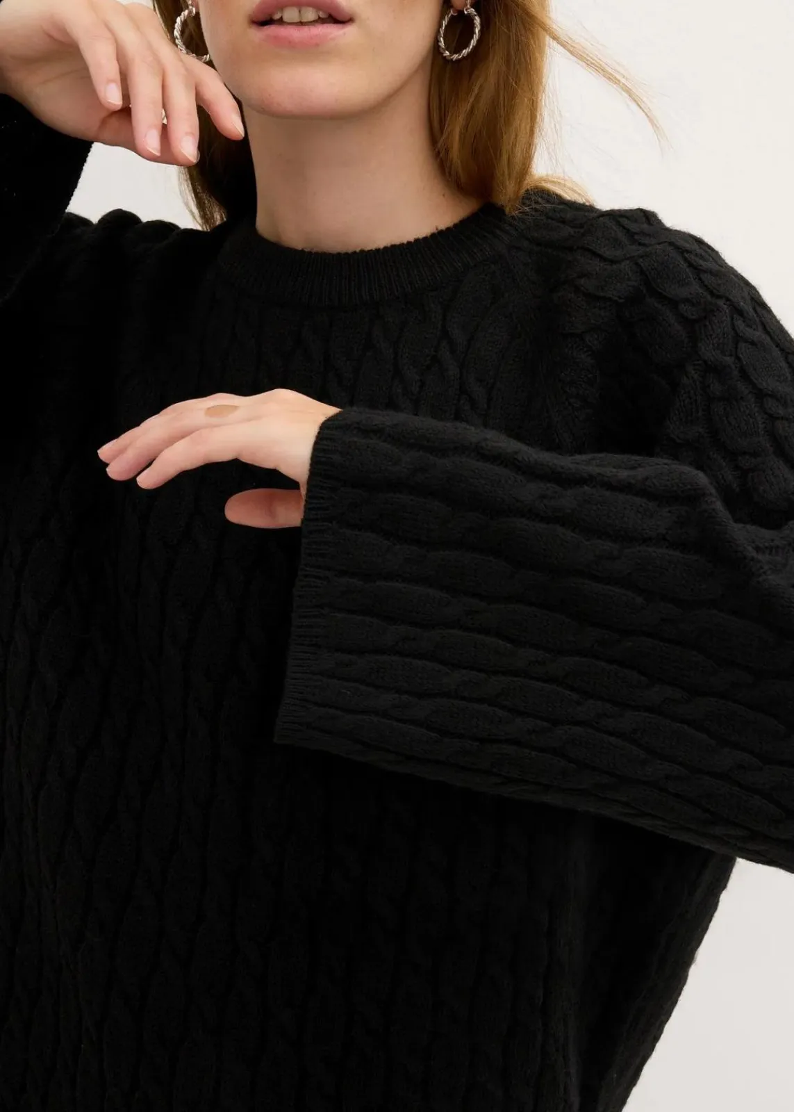 bonprix Bekleidung·Umstandsmode|Bekleidung·Jeans^Oversize-Pullover mit Zopfmuster schwarz