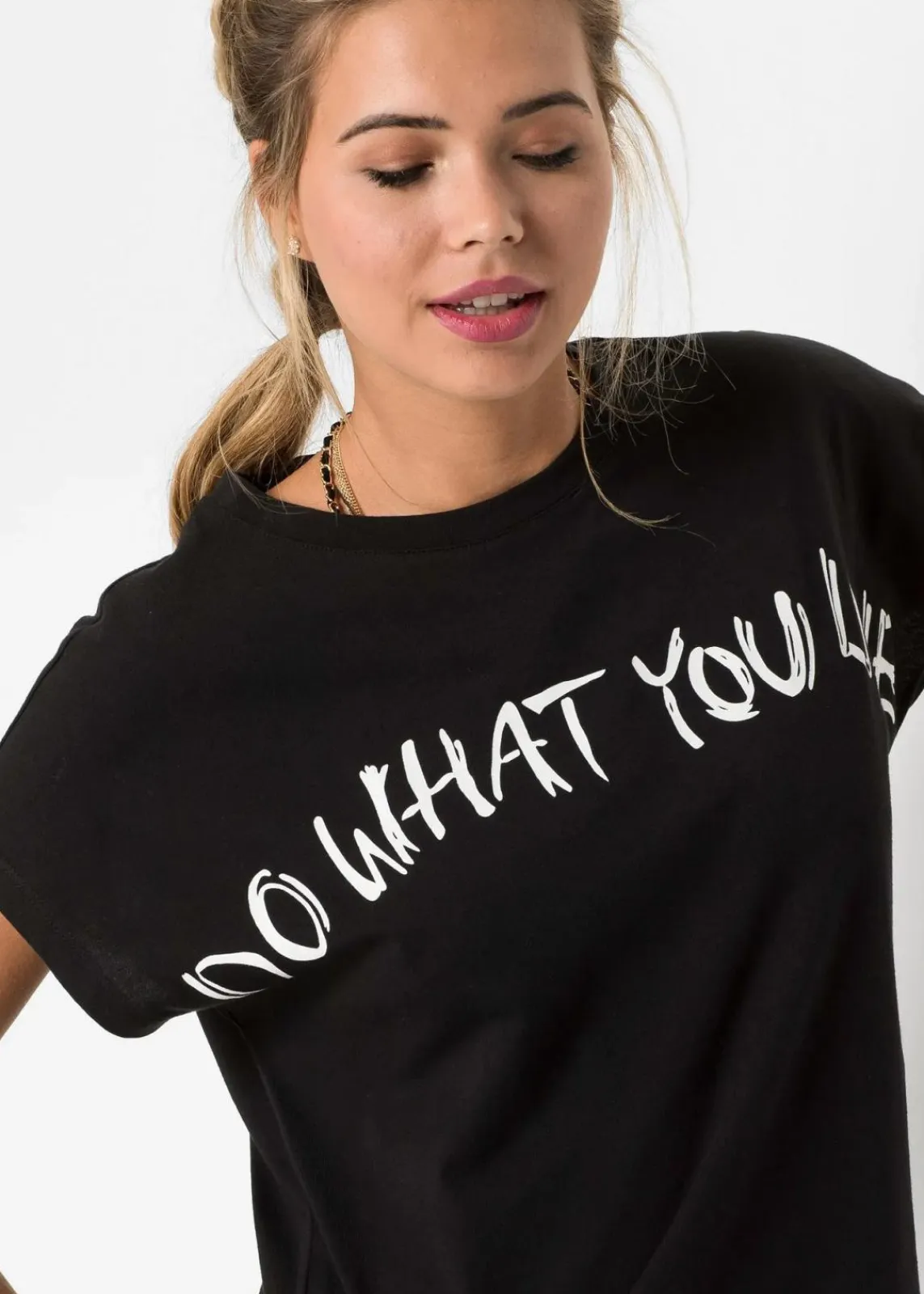 bonprix Nachhaltigere Materialien|Shirts & Tops^Oversize-Shirt aus reiner Bio-Baumwolle schwarz statement