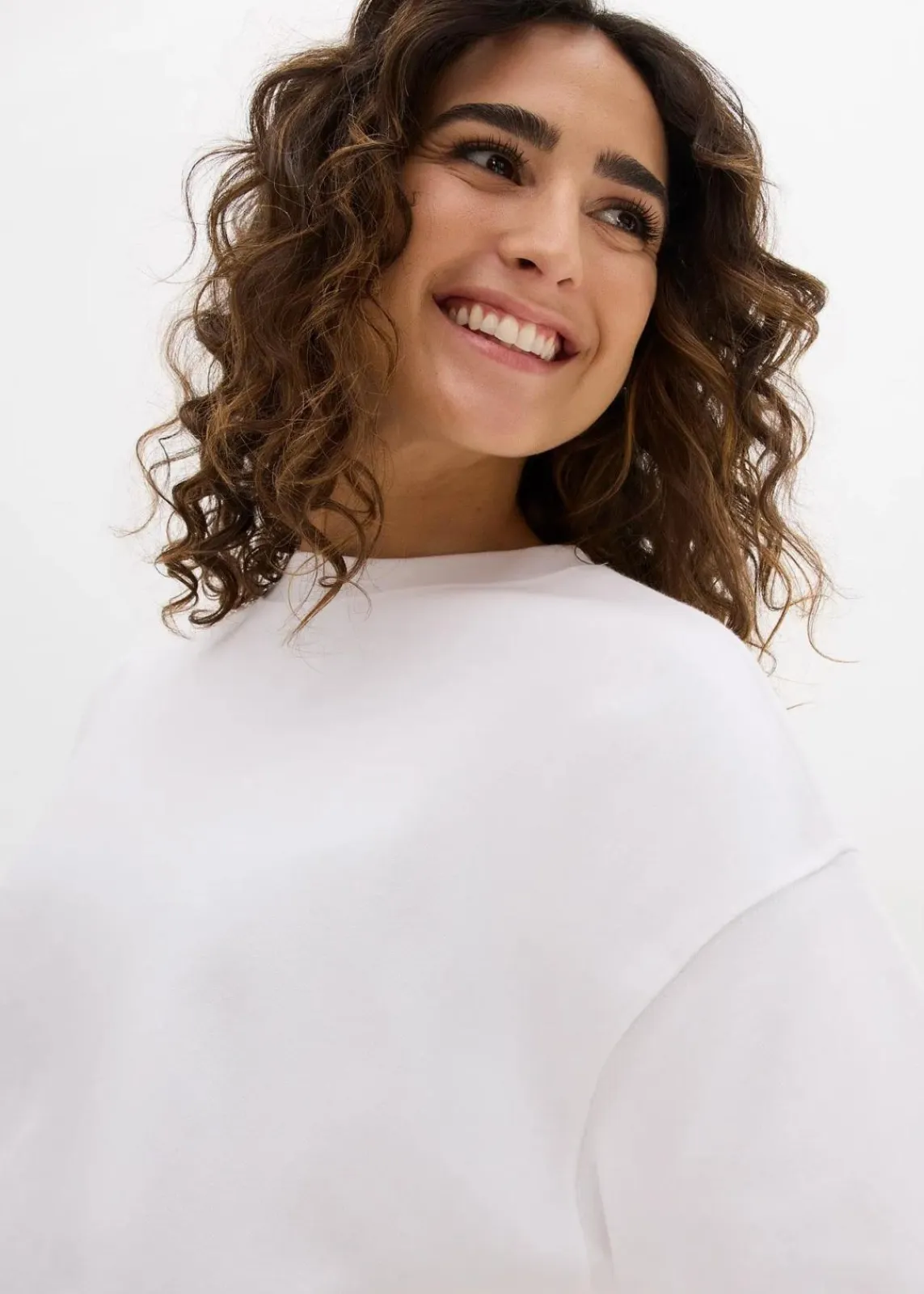 bonprix Nachhaltigere Materialien|Shirts & Tops^Oversize-Shirt aus reiner schwerer Bio-Baumwolle weiß