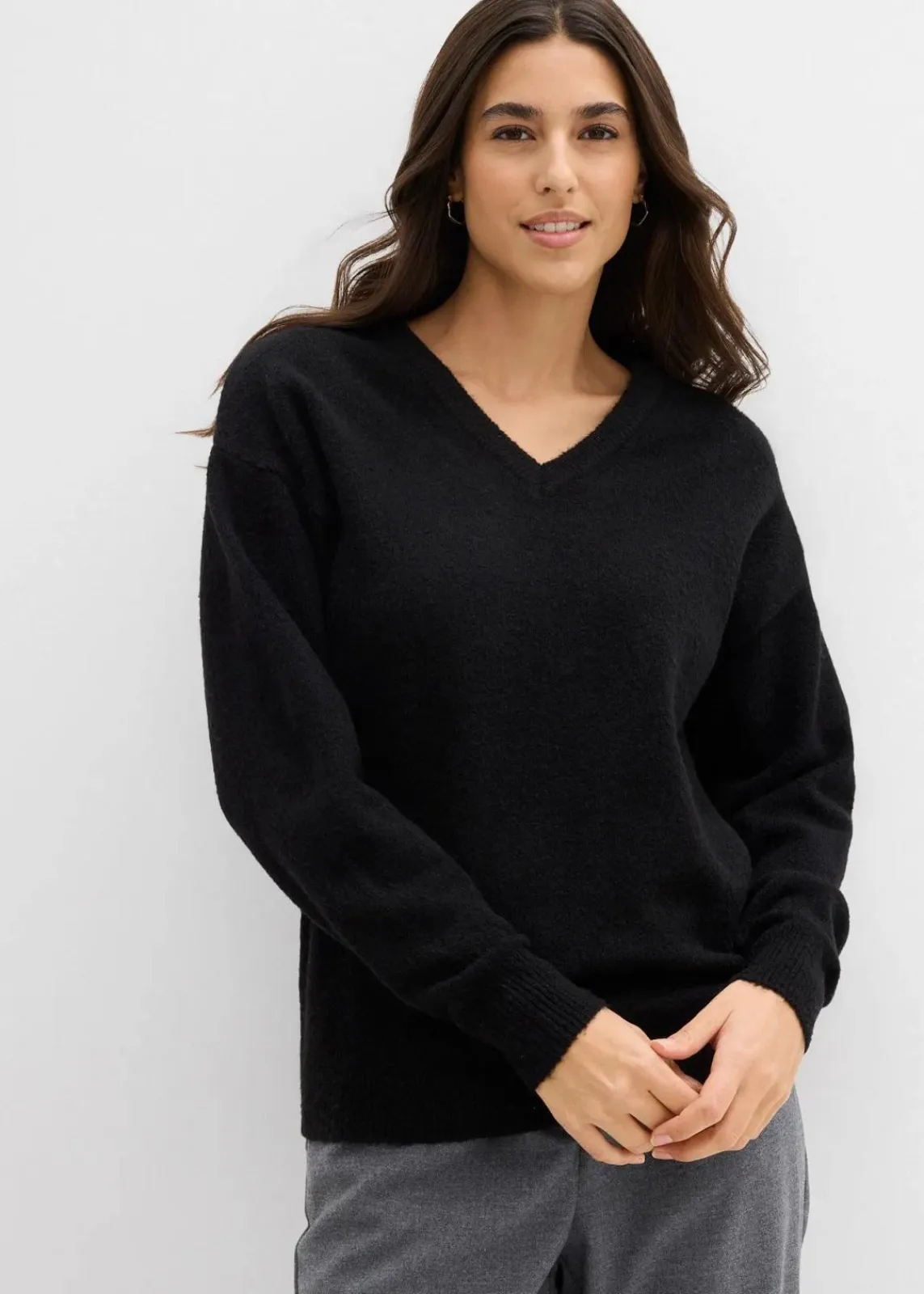 bonprix Bekleidung·Umstandsmode|Strickmode^Oversize-Strick-Pullover schwarz