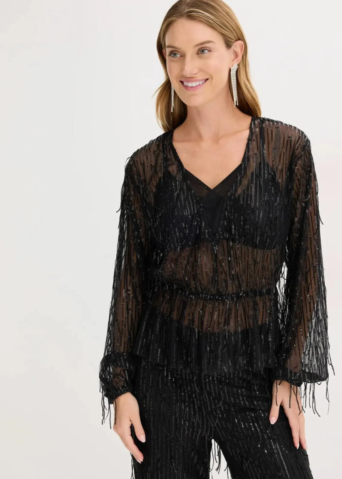 bonprix Bekleidung·Jacken & Mäntel|Blusen & Tuniken^Pailletten-Bluse mit Fransen schwarz