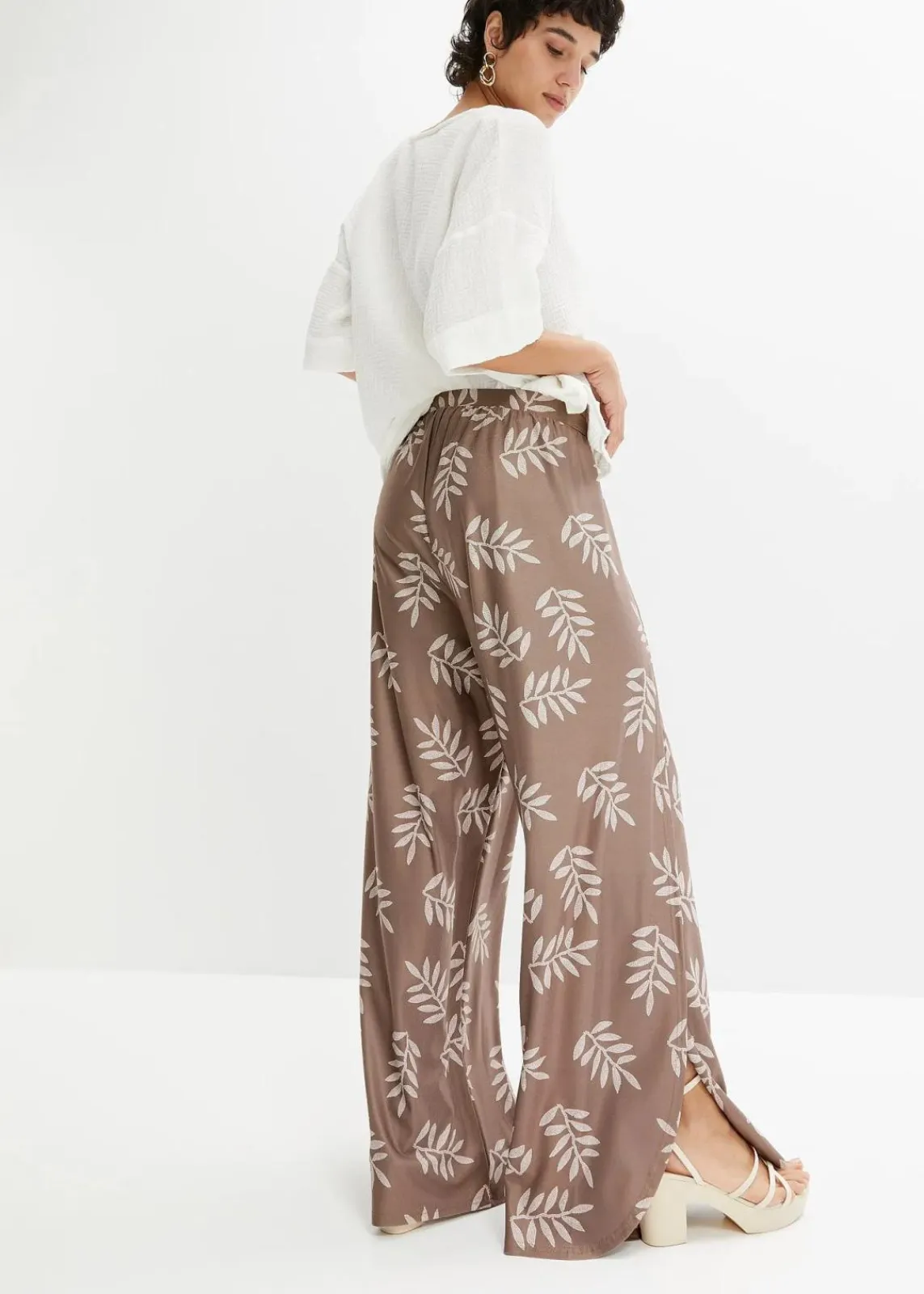 bonprix Bekleidung·Kleider|Hosen^Palazzo-Hose taupe/wollweiß bedruckt