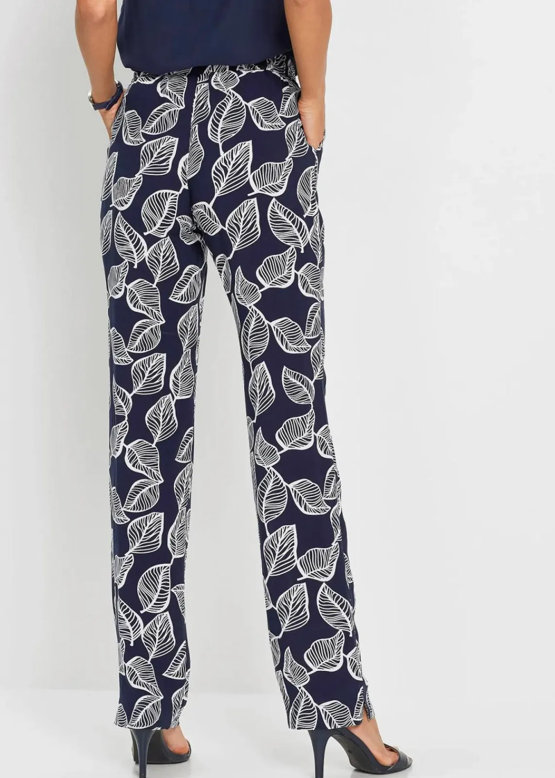 bonprix Hosen|Nachhaltigere Materialien^Palazzo-Hose dunkelblau/weiß bedruckt