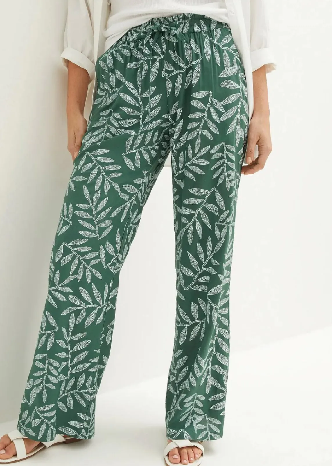 bonprix Bekleidung·Kleider|Hosen^Palazzo-Hose aus fließender Viskose dunkelgrün/weiß bedruckt