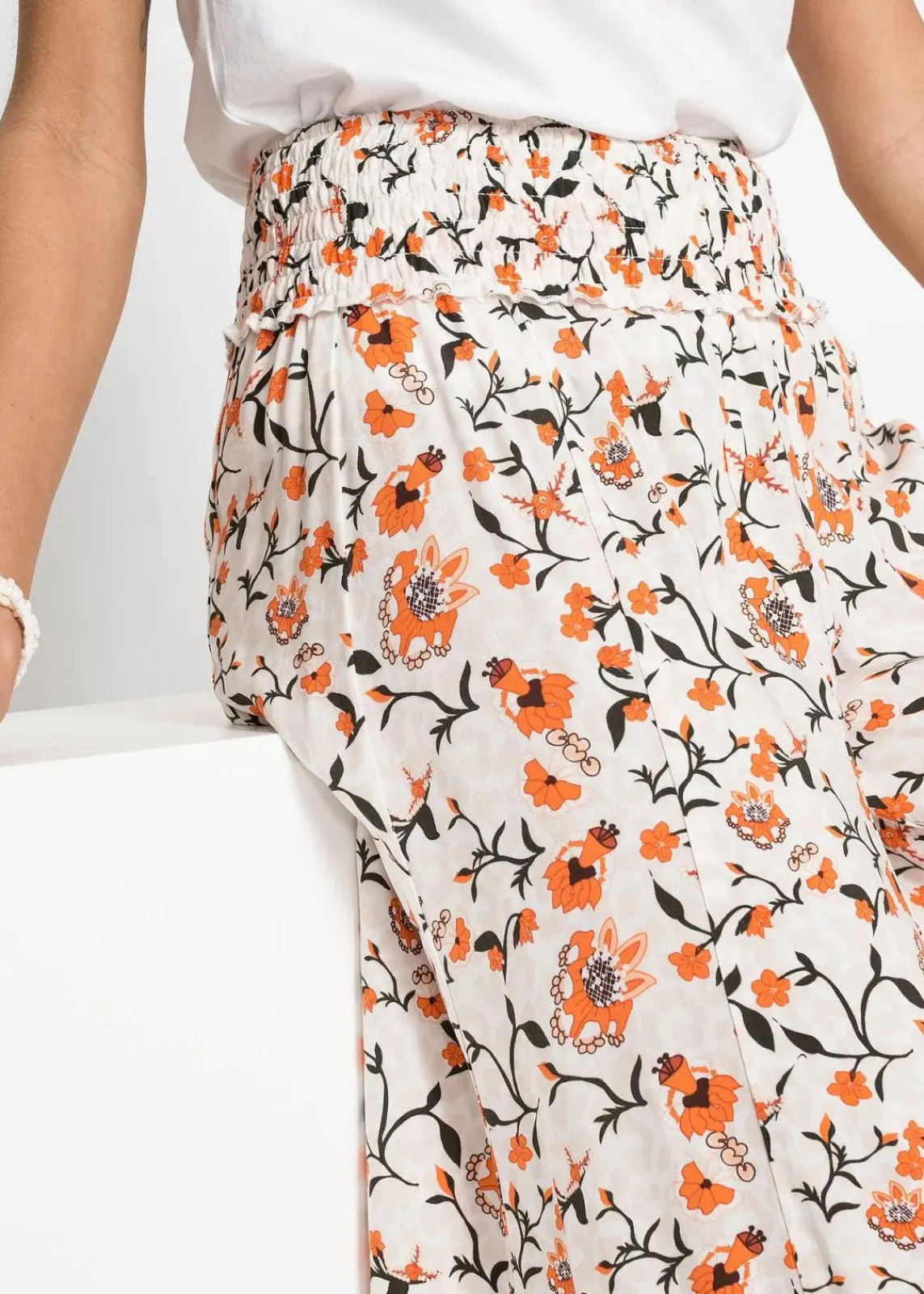 bonprix Kurzgrößen|Bekleidung·Kleider^Palazzo-Hose aus fließender Viskose beige/orange geblümt