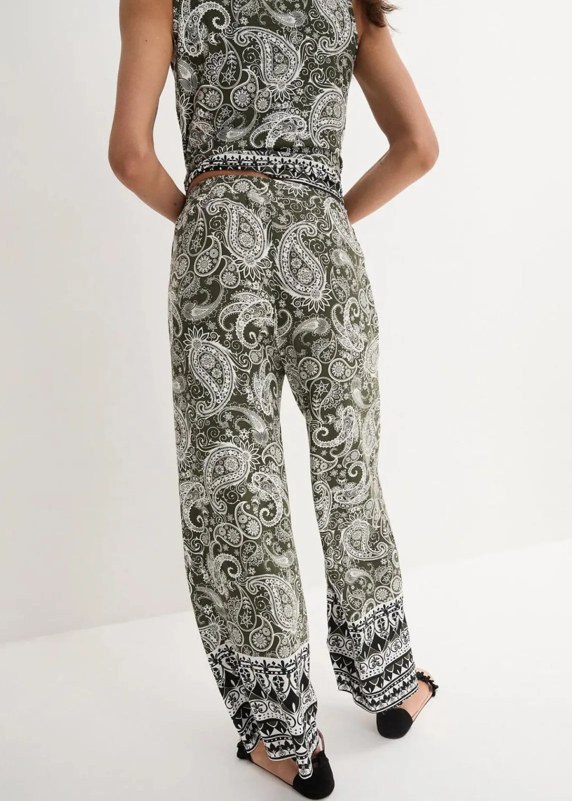 bonprix Bekleidung·Kleider|Hosen^Palazzo-Hose aus softem Viskose-Mix dunkeloliv paisley