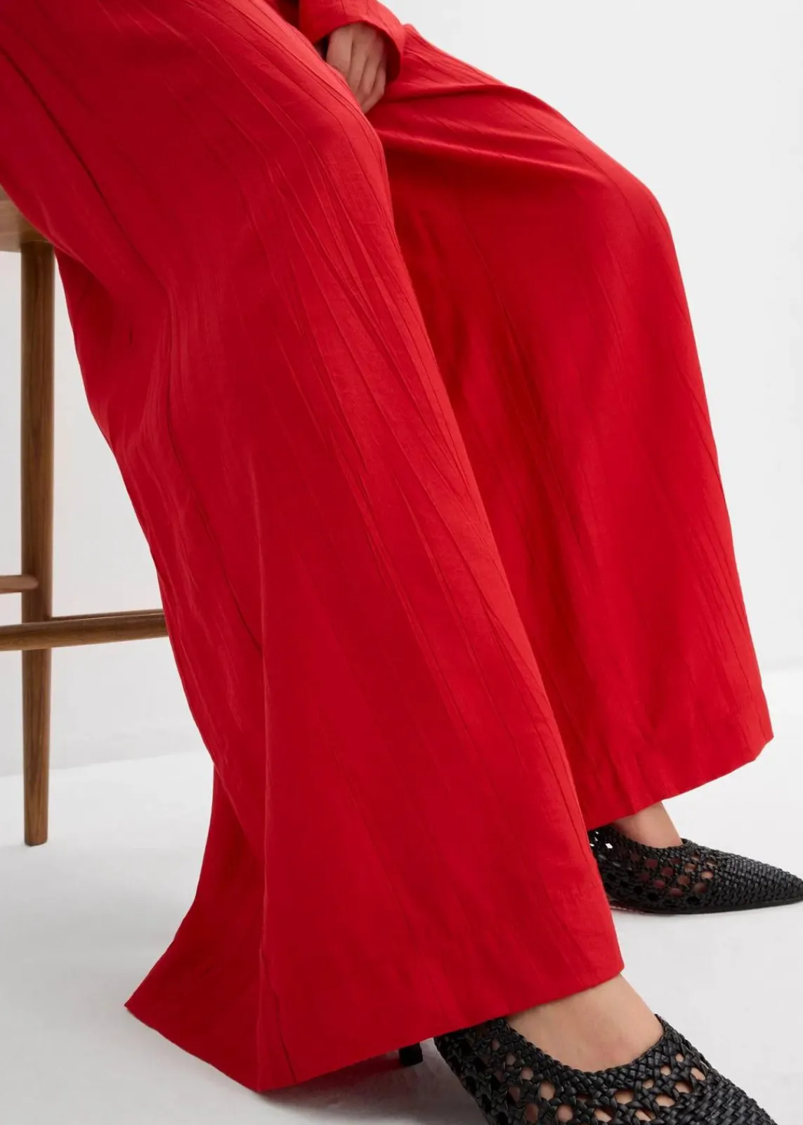 bonprix Hosen|Zweiteiler & Sets^Palazzo-Hose aus strukturiertem Crinkle-Viskose-Mix salsarot