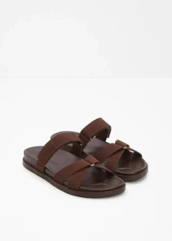 bonprix Strandmode|Sommerschuhe^Pantoletten mit verstellbarem Riemen terrabraun