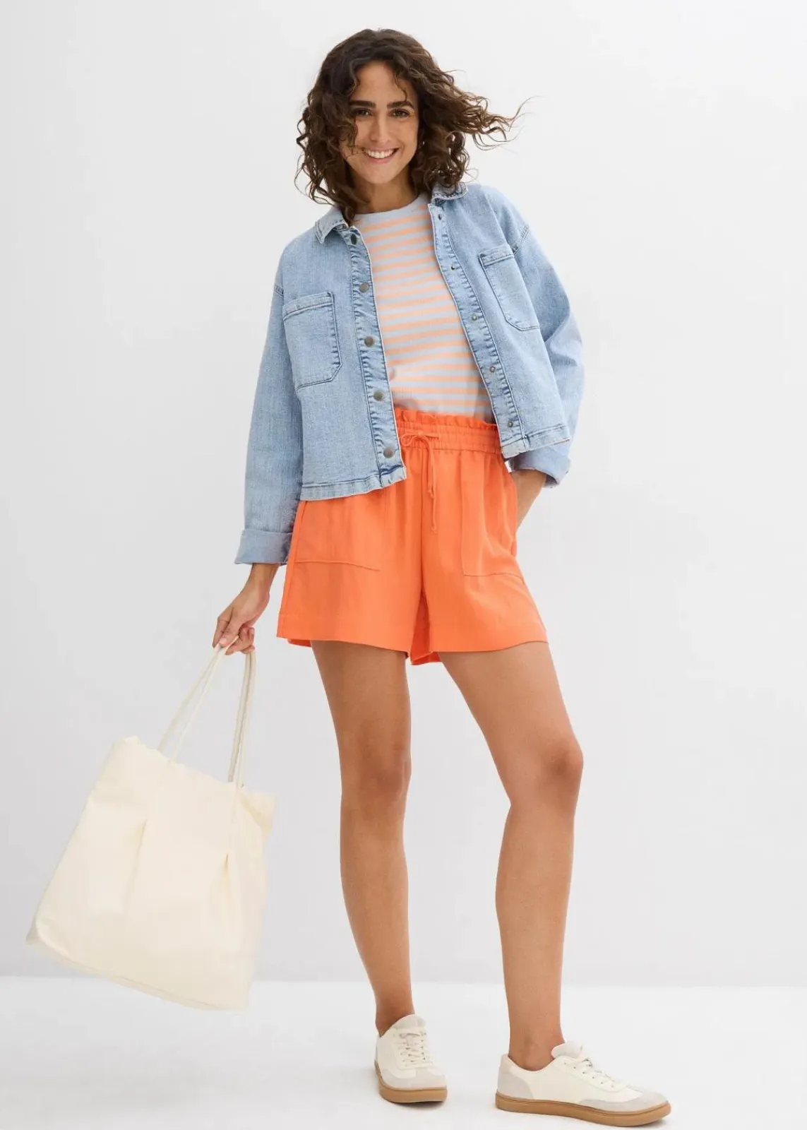 bonprix Bekleidung·Outdoorbekleidung|Bekleidung·Kleider^Paperbag-Shorts aus fließendem Lyocell-Mix mango