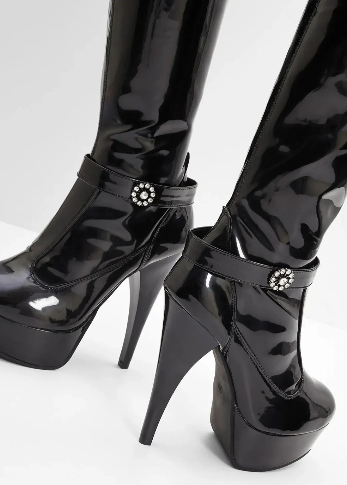 bonprix Stiefel|Schuhe & Accessoires In Spezialgrößen·Schuhe In Übergröße^Plateau Overknee Stiefel schwarz