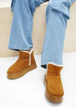 bonprix Gefütterte Winterschuhe|Boots^Plateau-Boots haselnuss