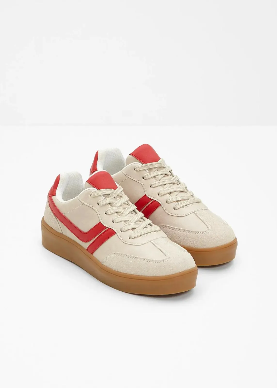 bonprix Sneaker^Plateau-Sneaker im Retrolook hellsand/rot