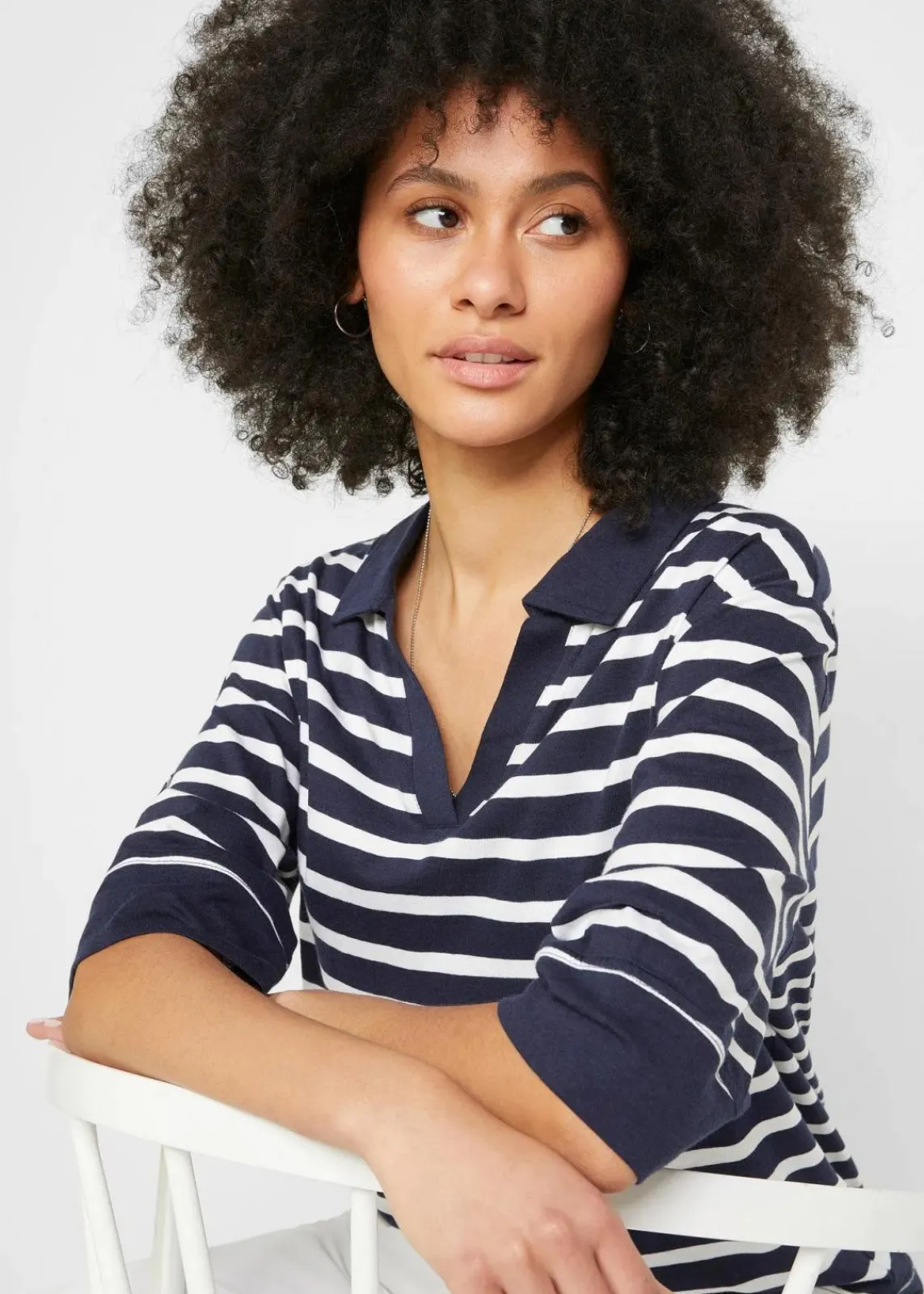 bonprix Shirts & Tops^Poloshirt aus Baumwolle-Viskose Mix dunkelblau/weiß gestreift