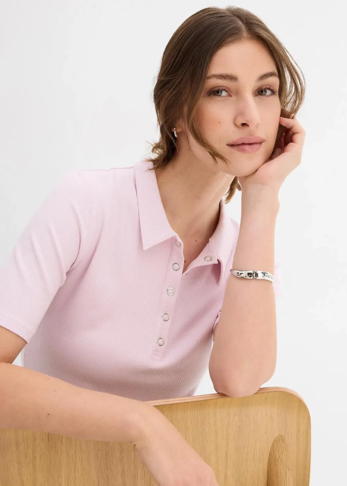 bonprix Shirts & Tops^Poloshirt aus Viskose-Mix puderflieder