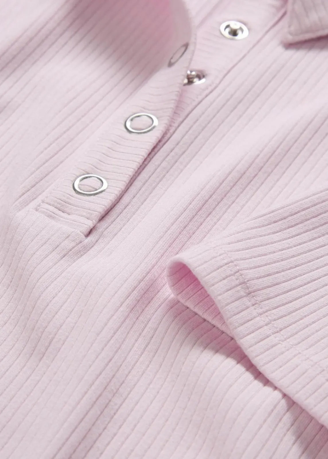 bonprix Shirts & Tops^Poloshirt aus Viskose-Mix puderflieder