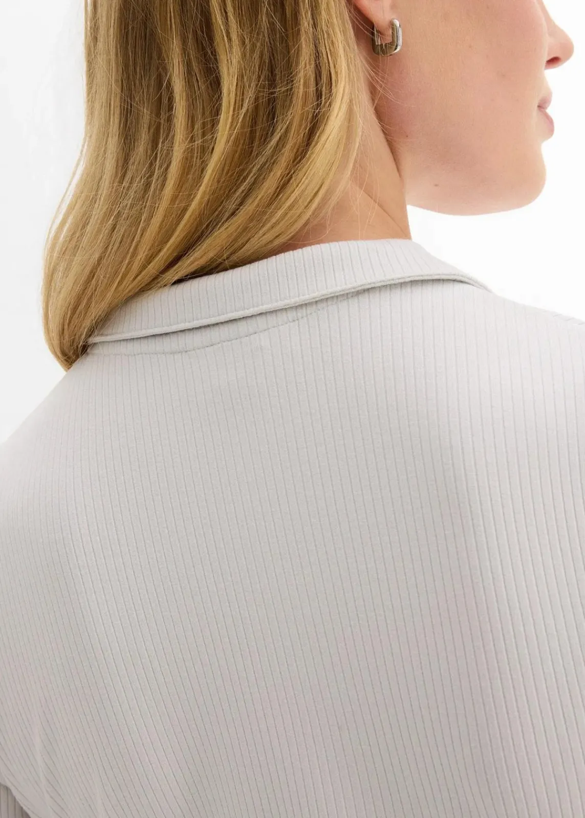 bonprix Shirts & Tops^Poloshirt aus Viskose-Mix silber meliert