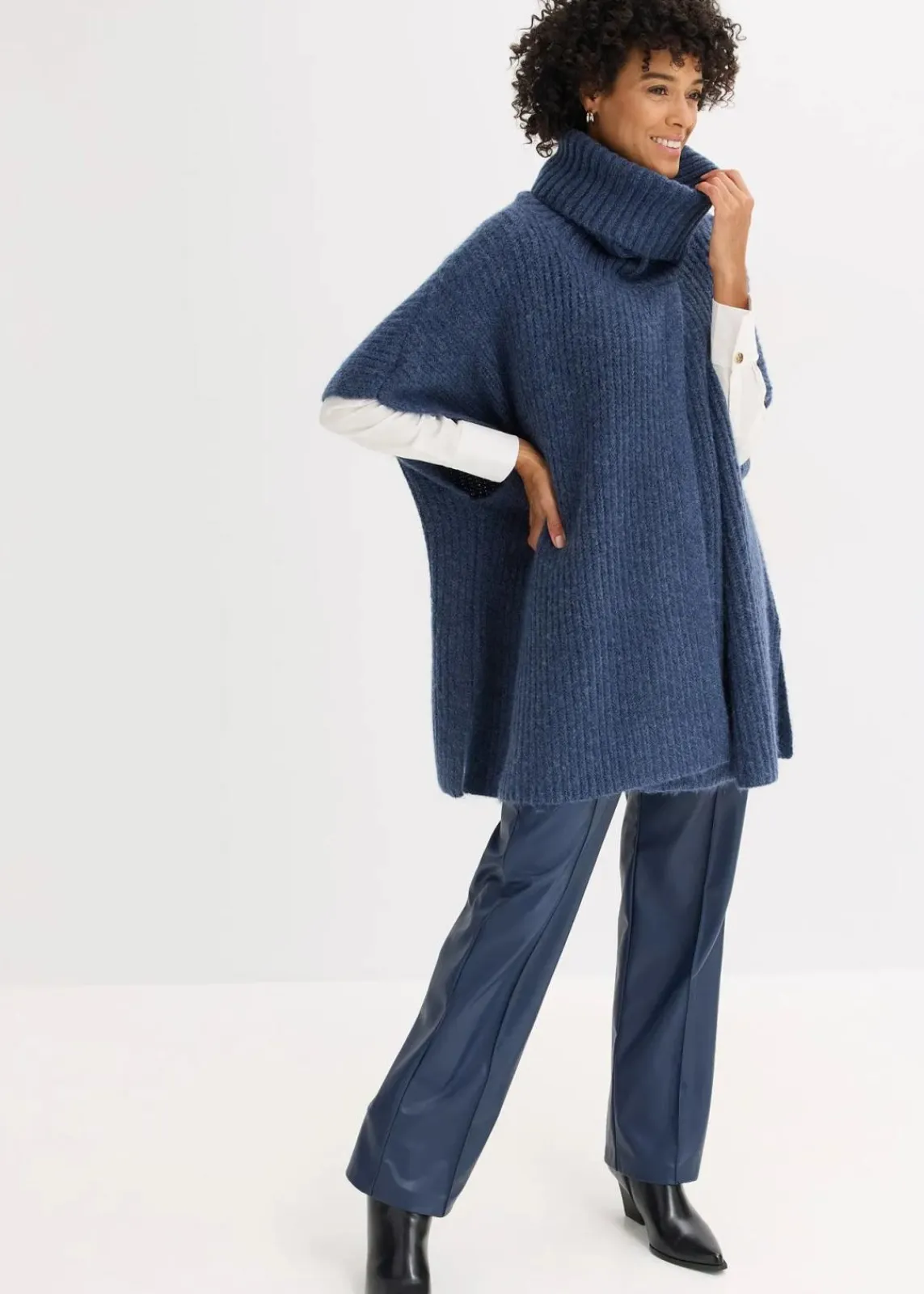bonprix Pullover & Strickjacken|Strickmode^Poncho-Pullover mit Wollanteil anthrazit