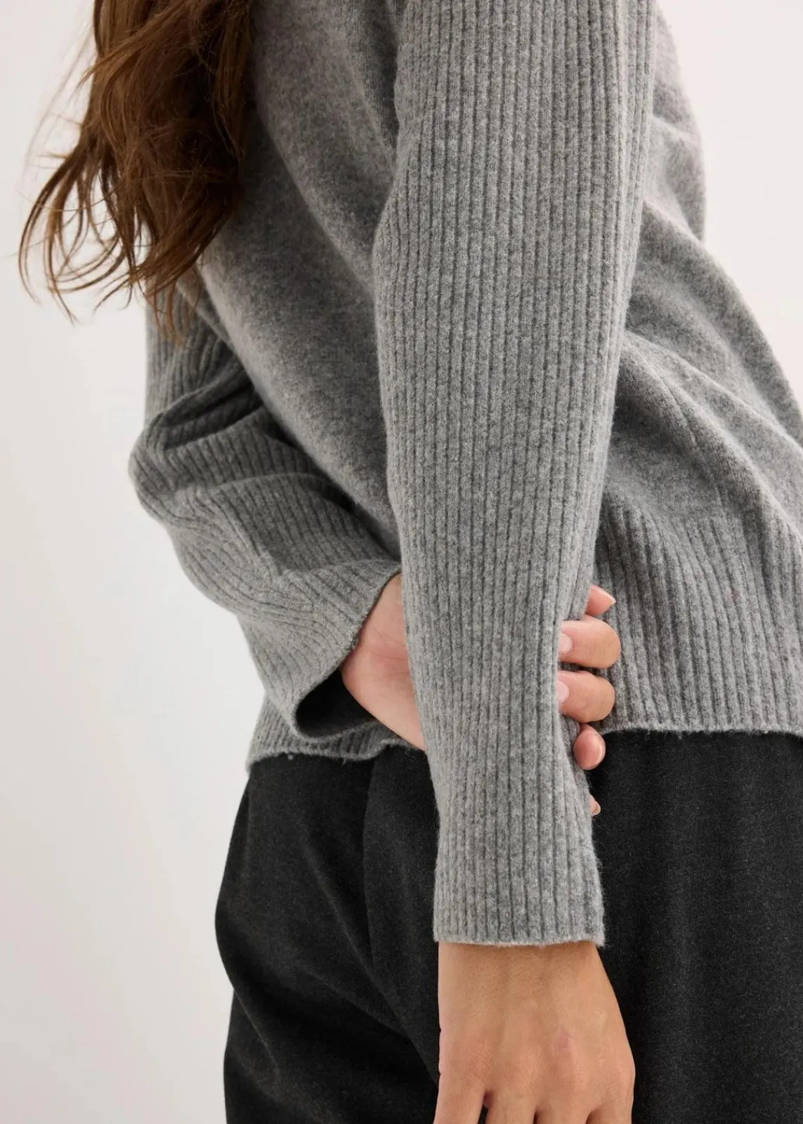 bonprix Bekleidung·Umstandsmode|Bekleidung·Jeans^Pullover grau meliert