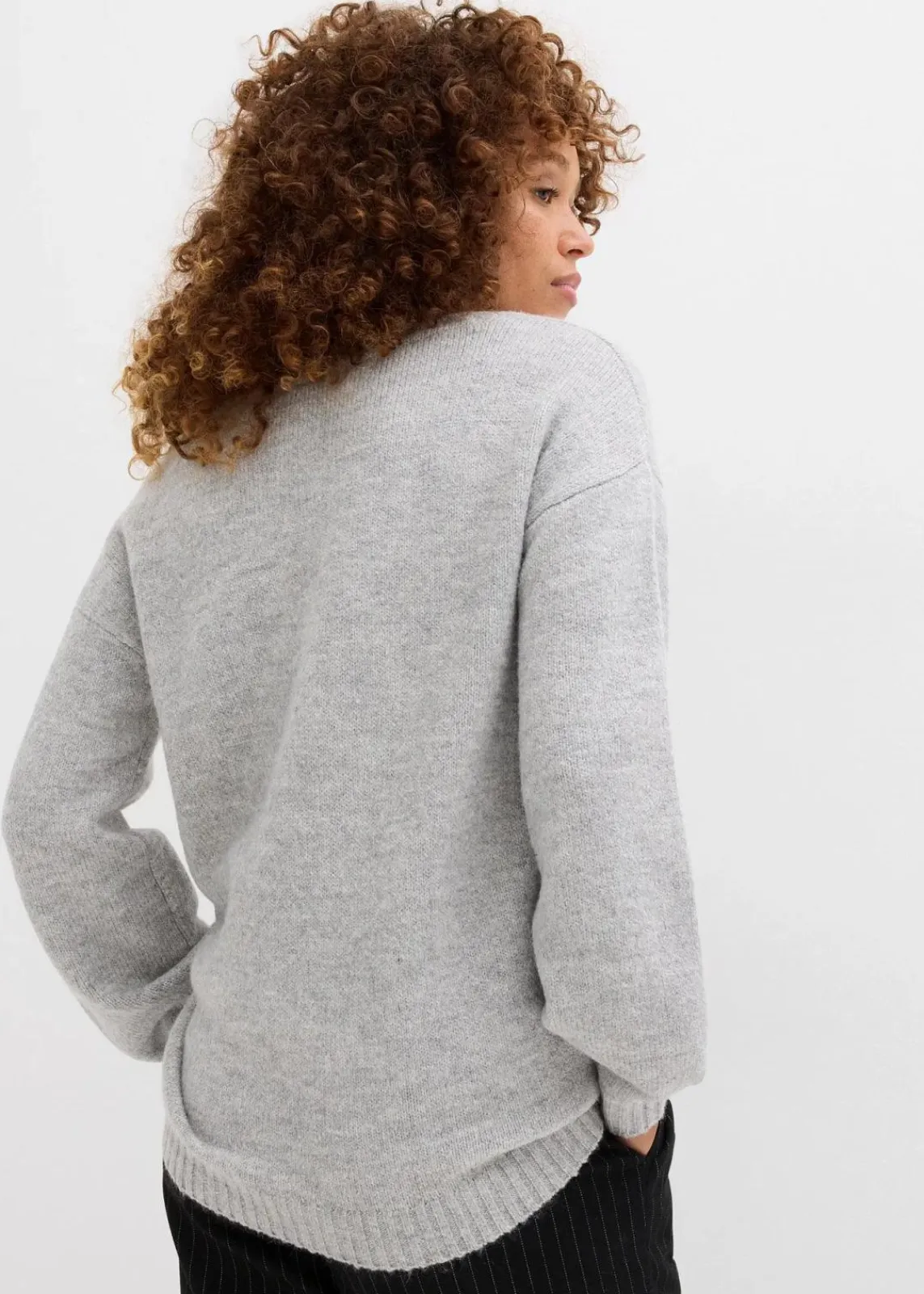 bonprix Pullover & Strickjacken|Basics^Pullover mit V-Ausschnitt hellgrau meliert meliert