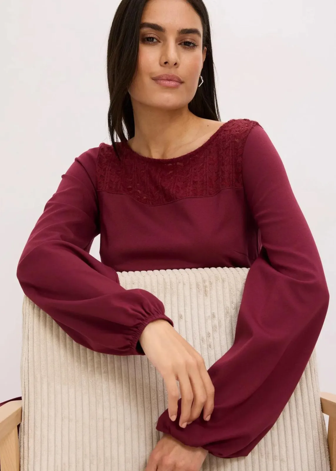 bonprix Bekleidung·Pullover & Strickjacken|Kleider^Punto Kleid mit Spitze ahornrot
