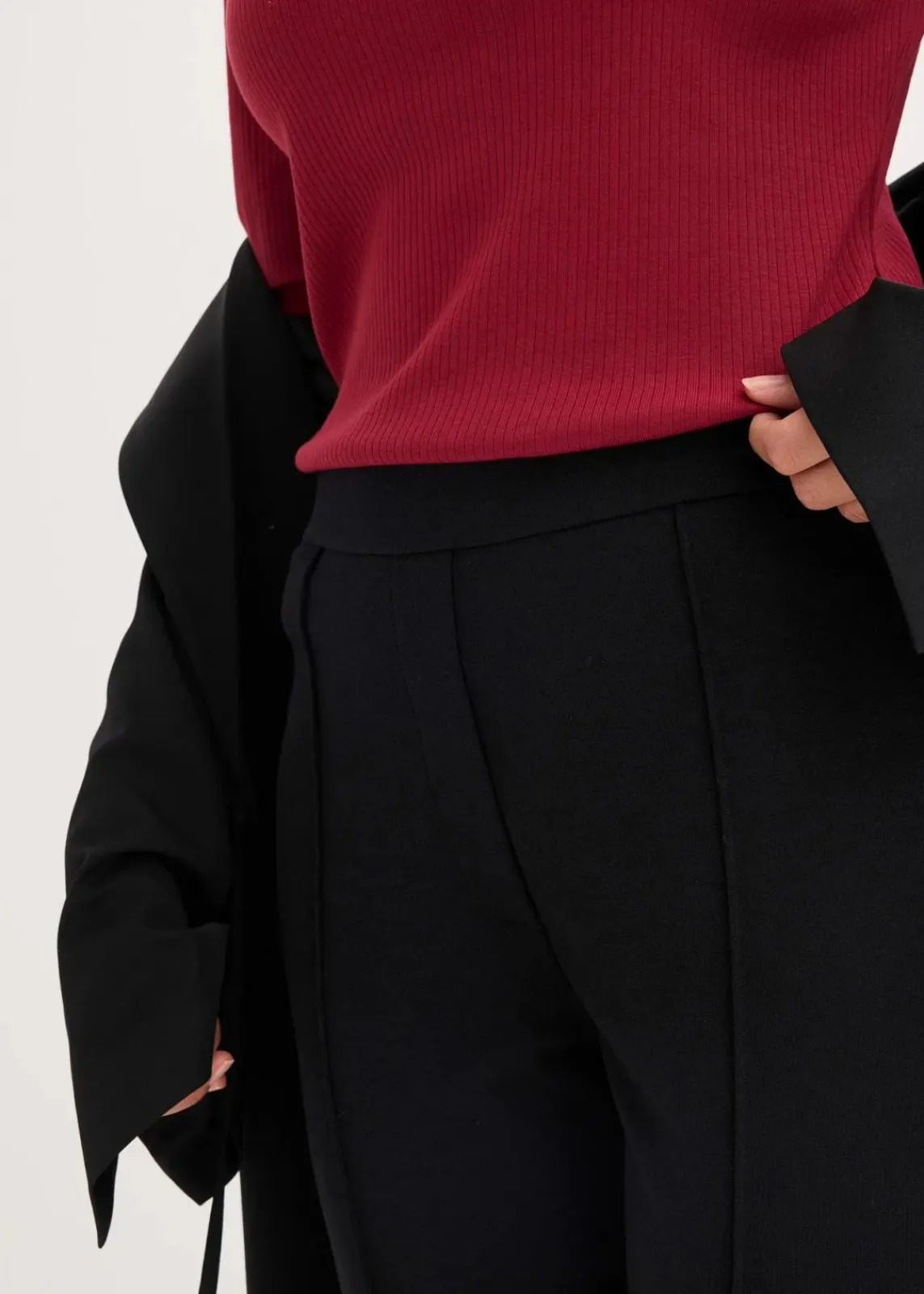 bonprix Bekleidung·Kleider|Hosen^Punto-Schlupfhose schwarz