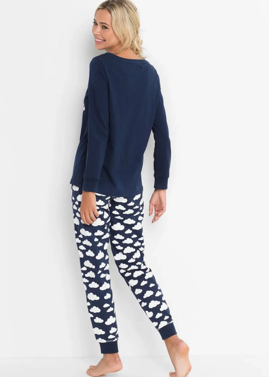 bonprix Wäsche·Nachtwäsche|Nachhaltigere Materialien^Pyjama aus reiner Bio-Baumwolle dunkelblau bedruckt