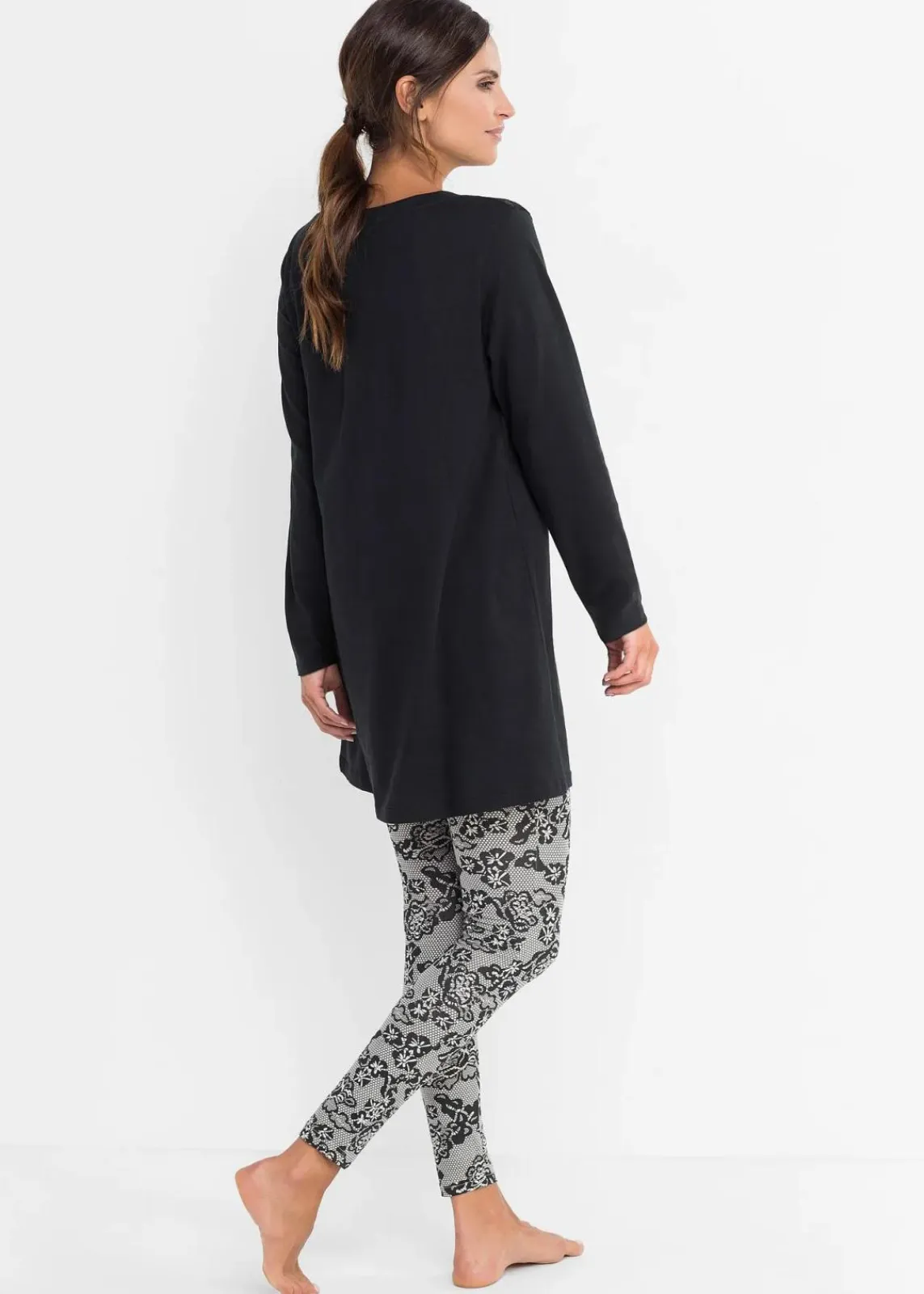 bonprix Wäsche·Nachtwäsche|Nachhaltigere Materialien^Pyjama mit Bio-Baumwolle schwarz/ grau bedruckt