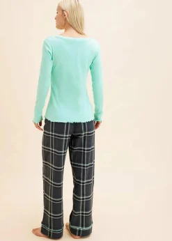 bonprix Wäsche·Nachtwäsche|Nachtwäsche^Pyjama mit Rippshirt und Flanellhose mentholblau/nachtblau kariert