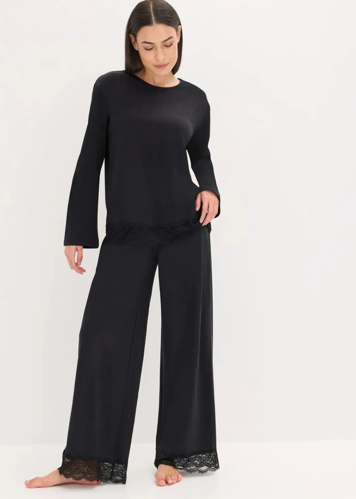 bonprix Wäsche·Nachtwäsche|Nachtwäsche^Pyjama mit zarter Spitze schwarz