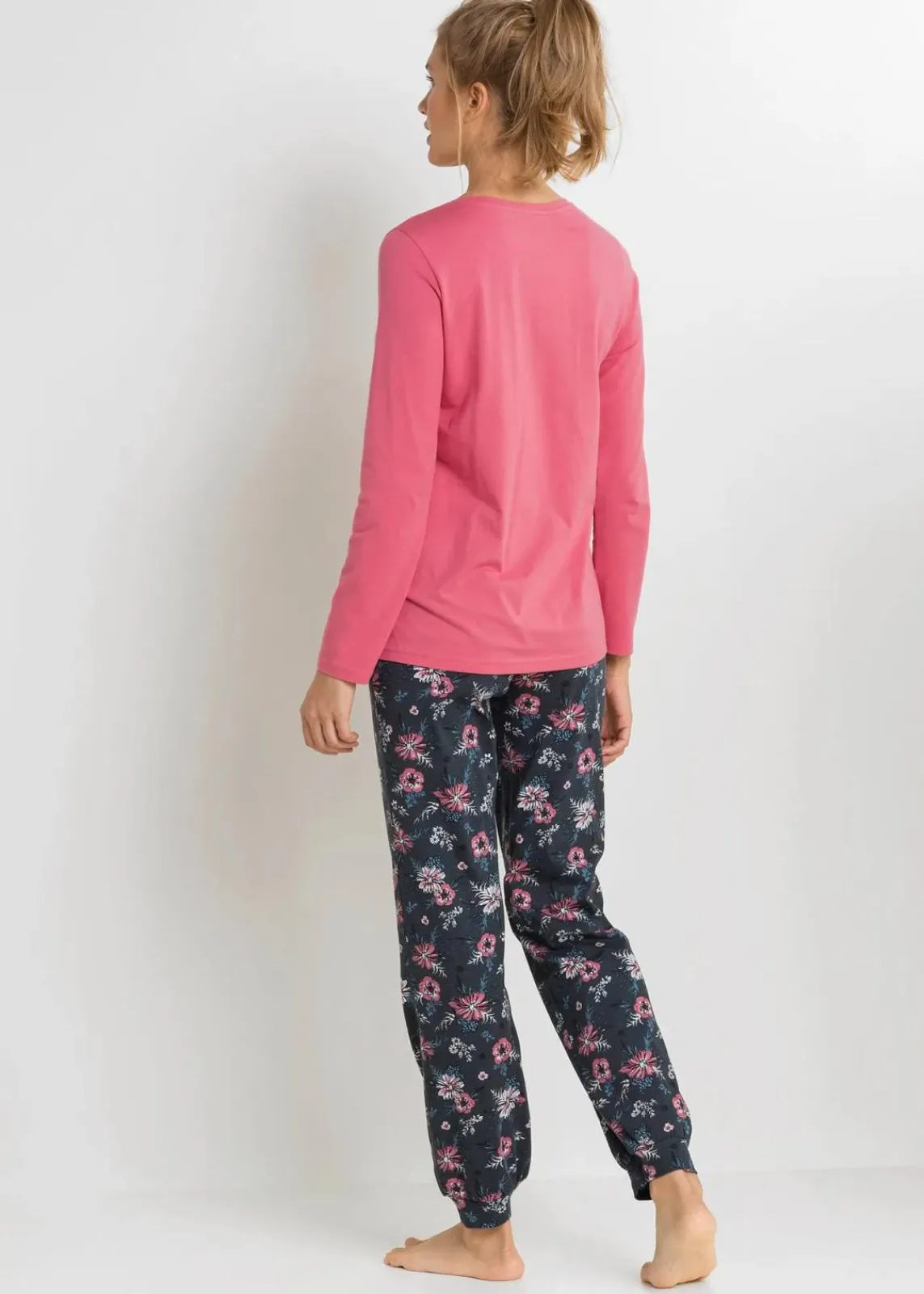 bonprix Wäsche·Nachtwäsche|Nachhaltigere Materialien^Pyjama aus reiner Bio-Baumwolle rauchrose bedruckt