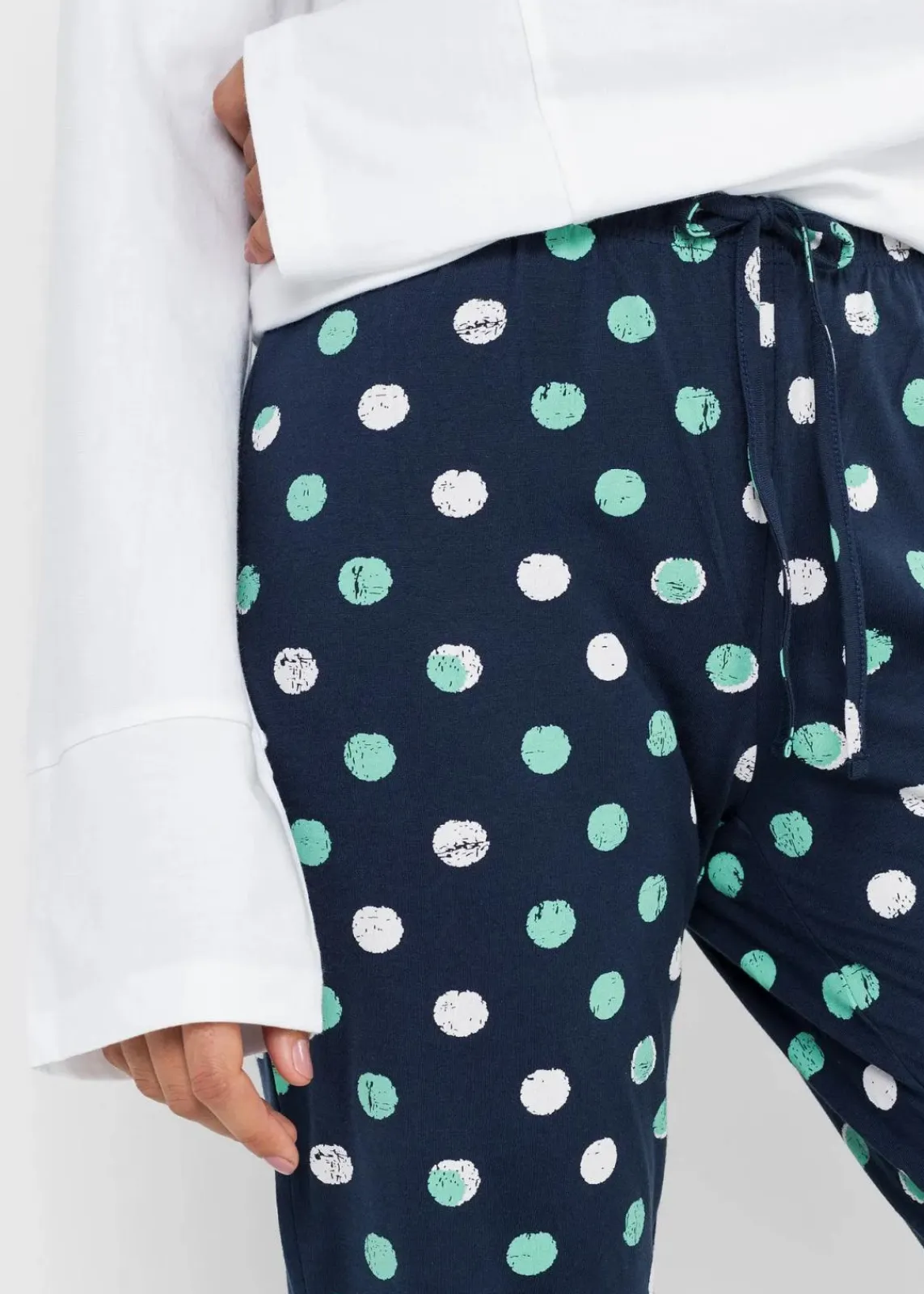 bonprix Wäsche·Nachtwäsche|Nachhaltigere Materialien^Pyjamahose dunkelblau gepunktet