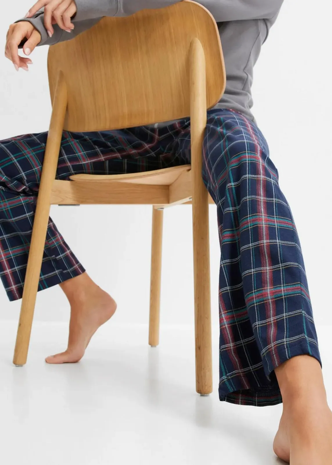 bonprix Nachtwäsche^Pyjamahose aus reiner Baumwolle (3er Pack) dunkelblau/dunkelrot/schwarz kariert