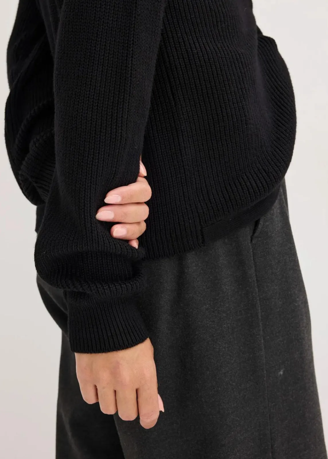 bonprix Pullover & Strickjacken|Strickmode^Ripp-Pullover aus fließendem Viskose-Mix schwarz